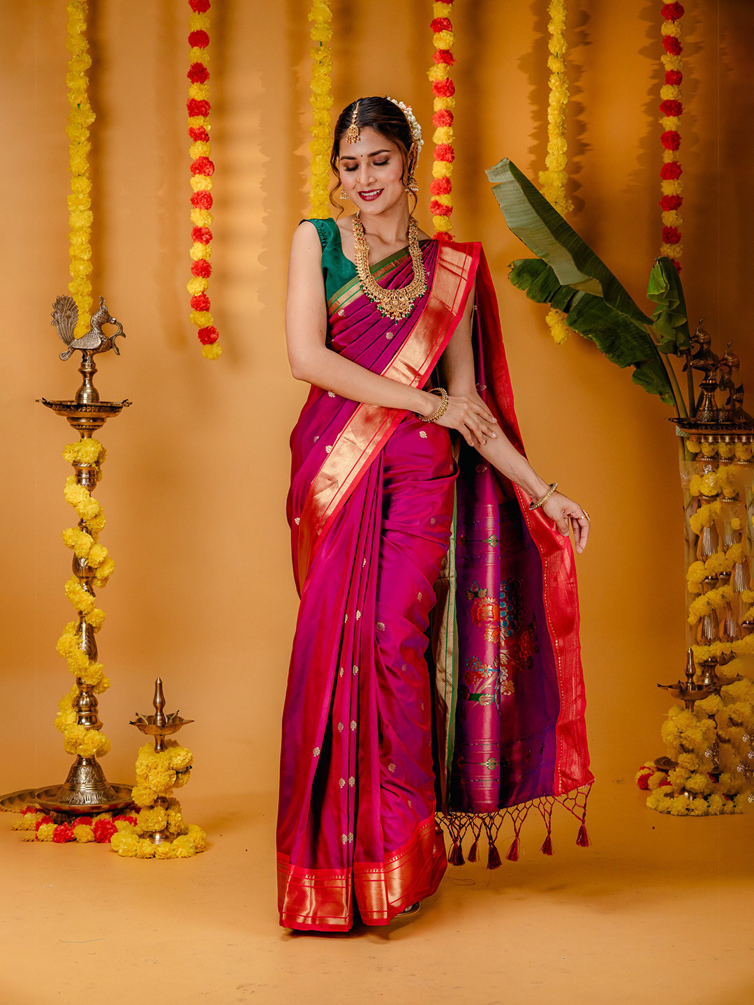 

MIMOSA Ethnic Motifs Woven Design Zari Paithani Saree, Pink