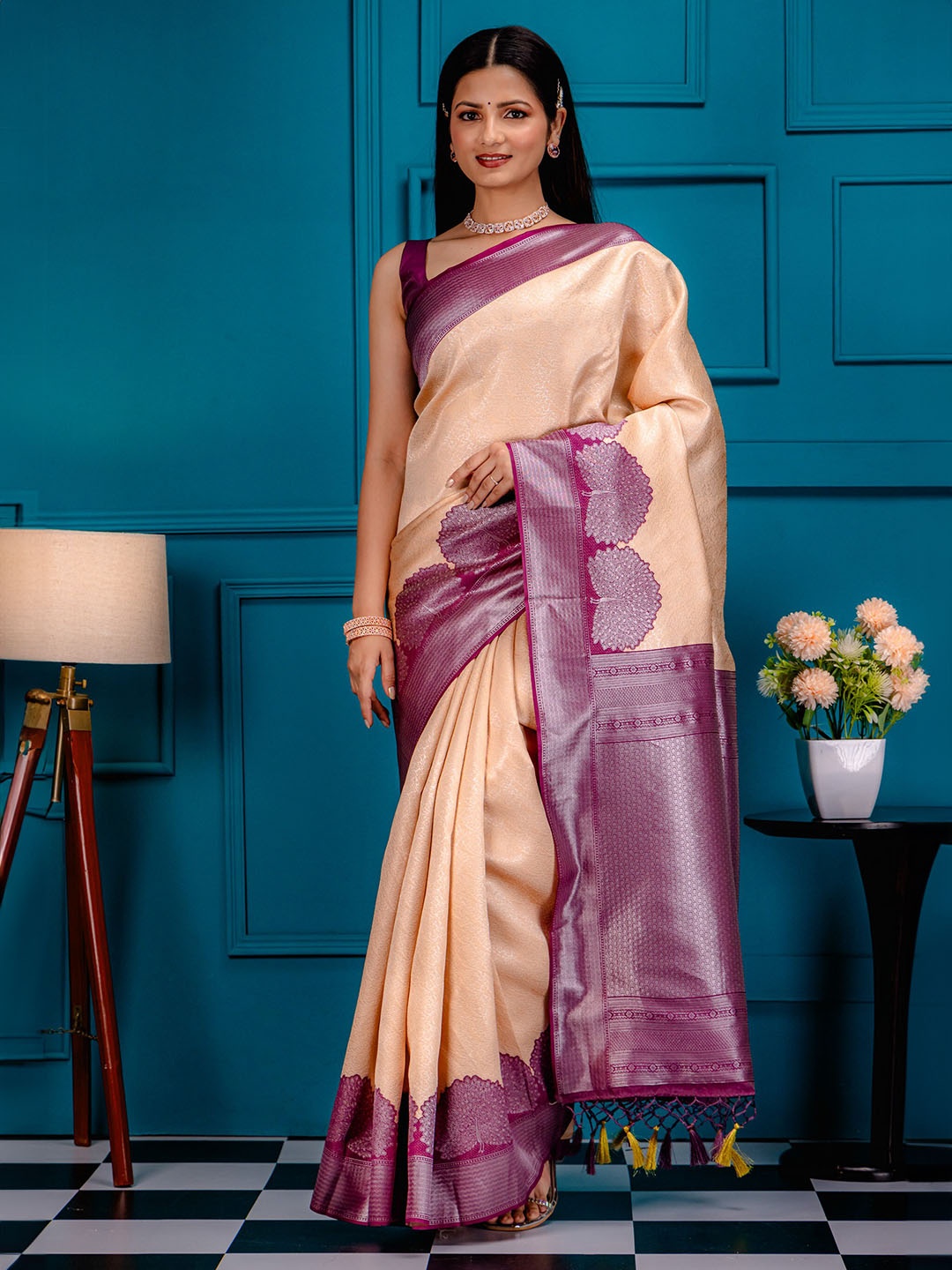 

MIMOSA Ethnic Motifs Woven Design Zari Art Silk Banarasi Saree, Peach
