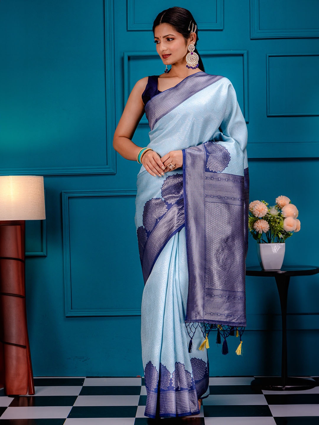 

MIMOSA Woven Design Zari Art Silk Banarasi Saree, Turquoise blue