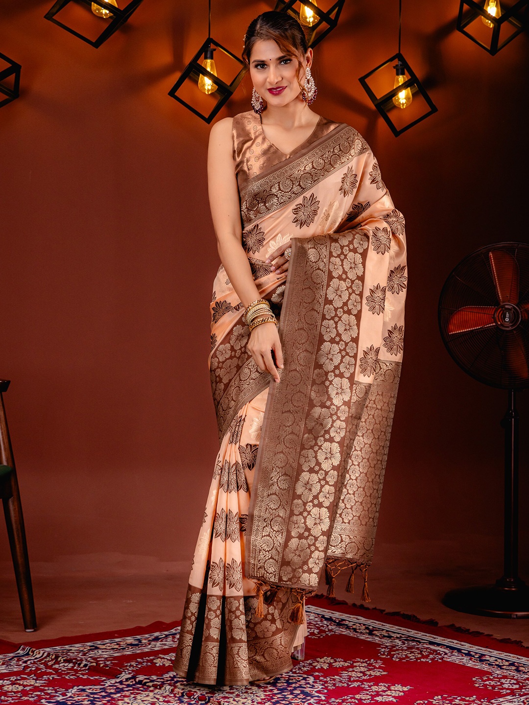 

MIMOSA Ethnic Motifs Woven Design Zari Banarasi Saree, Peach