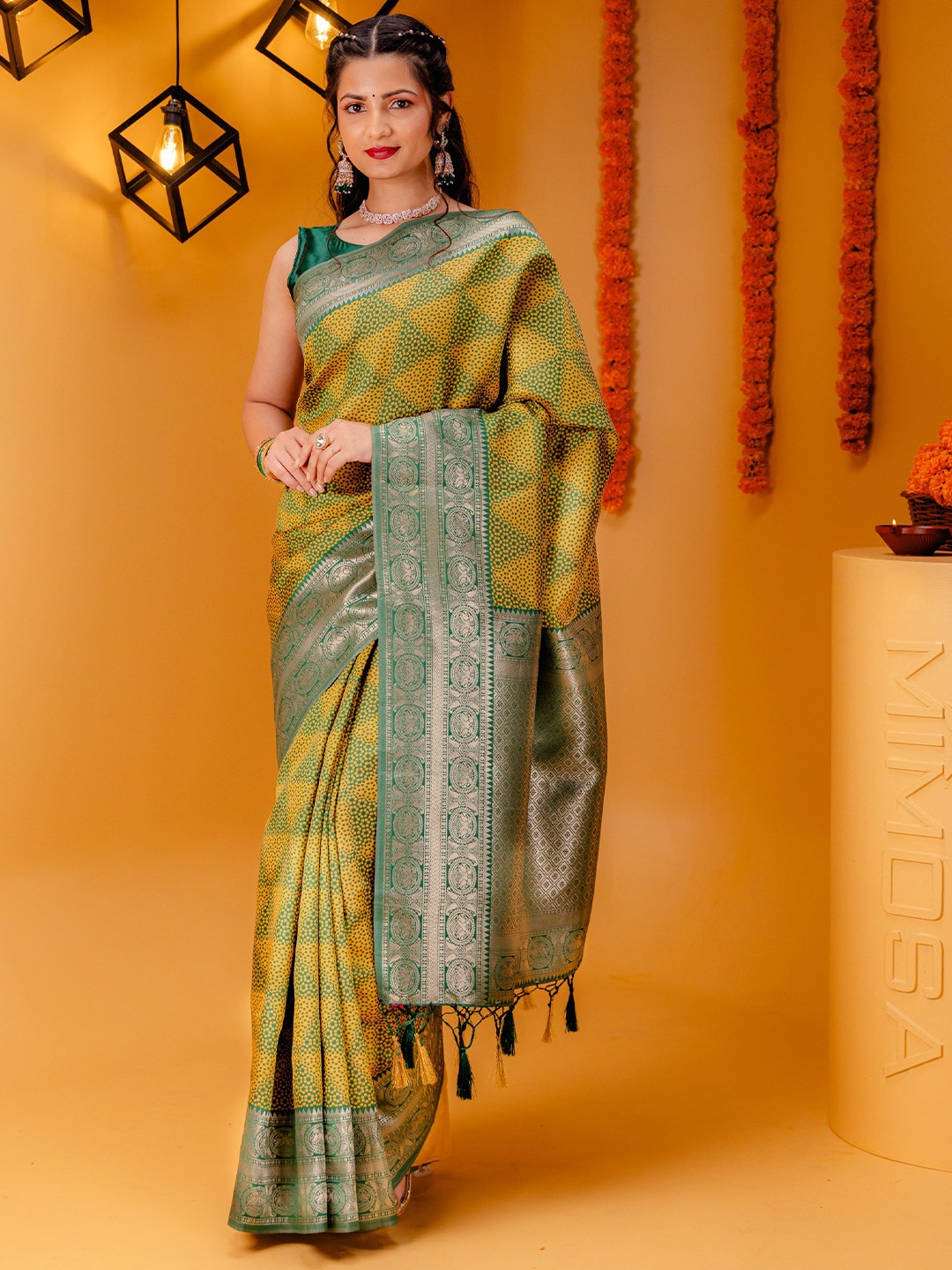 

MIMOSA FWoven Design Zari Kanjeevaram Saree, Green