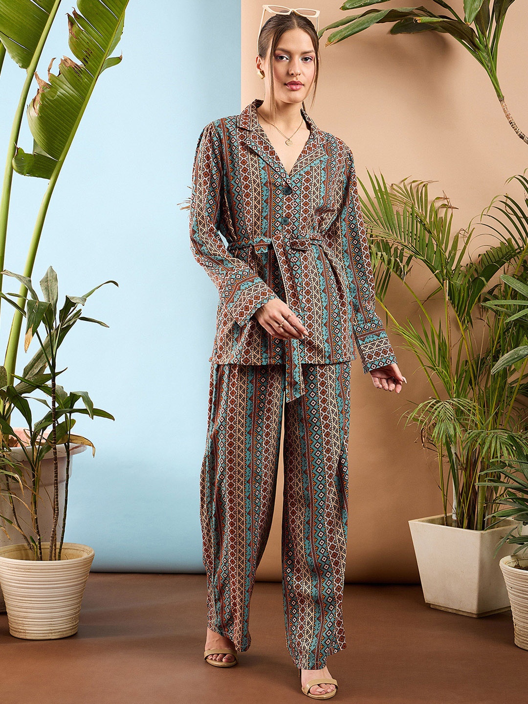 

SASSAFRAS Turquoise Blue Geometric Printed Shirt With Trousers