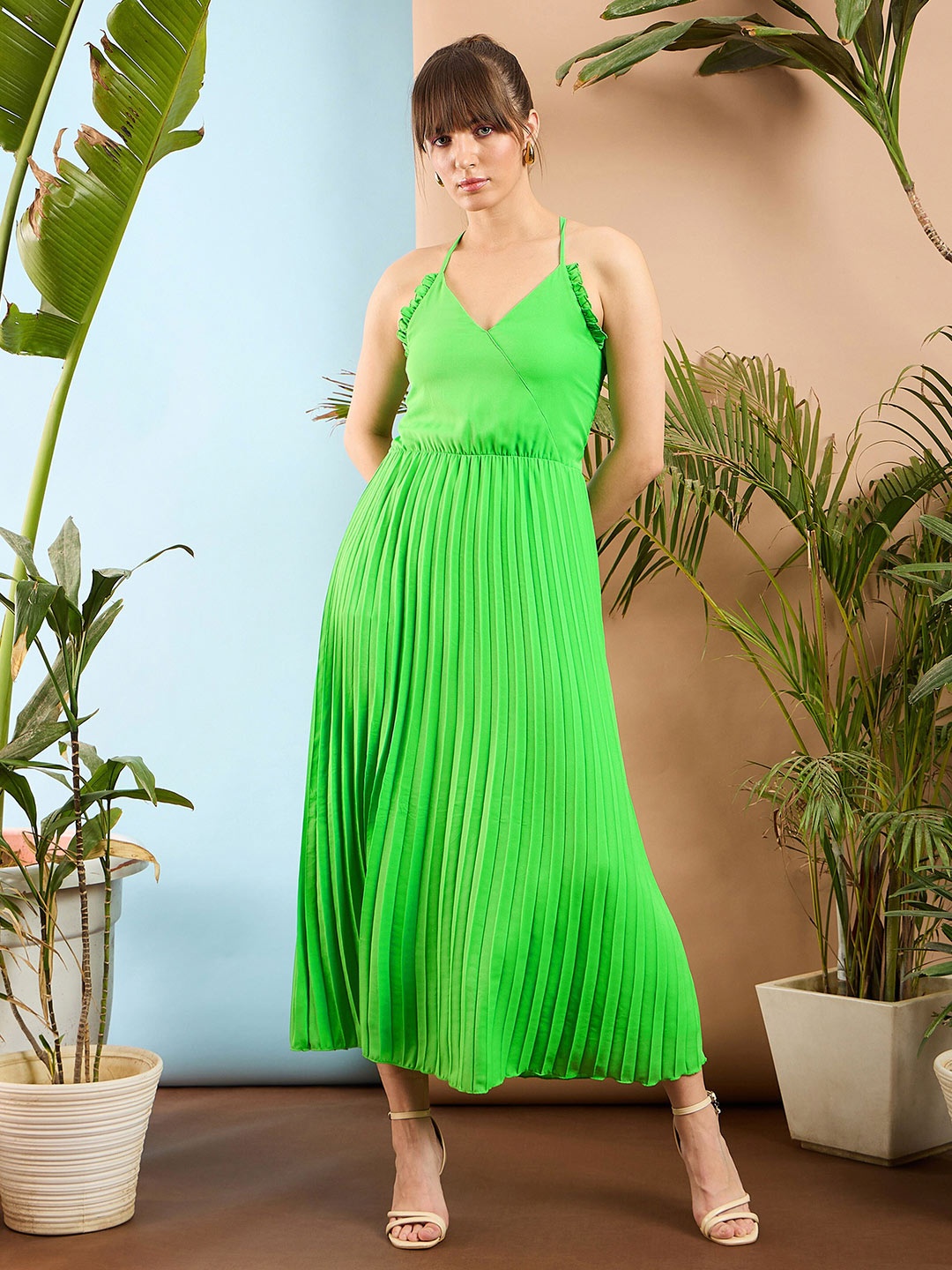 

SASSAFRAS Shoulder Strap Pleated Fit & Flare Maxi Dress, Green