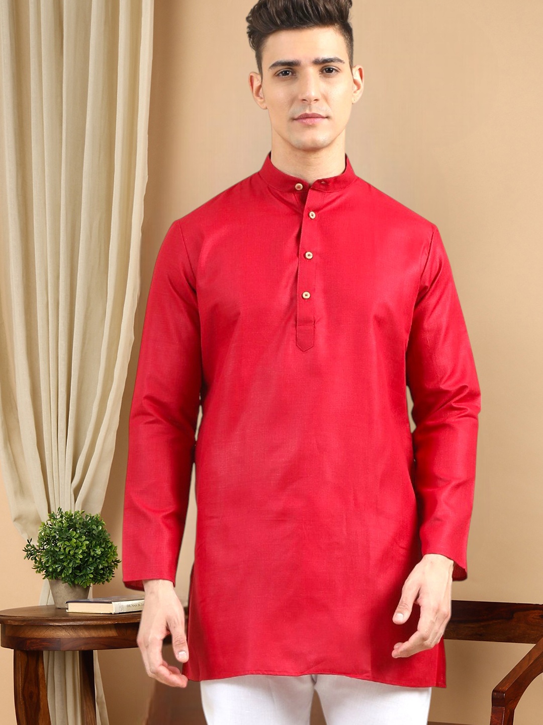 

TATTVA Mandarin Collar Short Kurta, Red