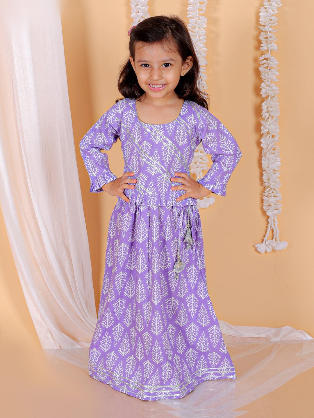 

The Mom Store Girls Printed Ready to Wear Lehenga Choli, Purple