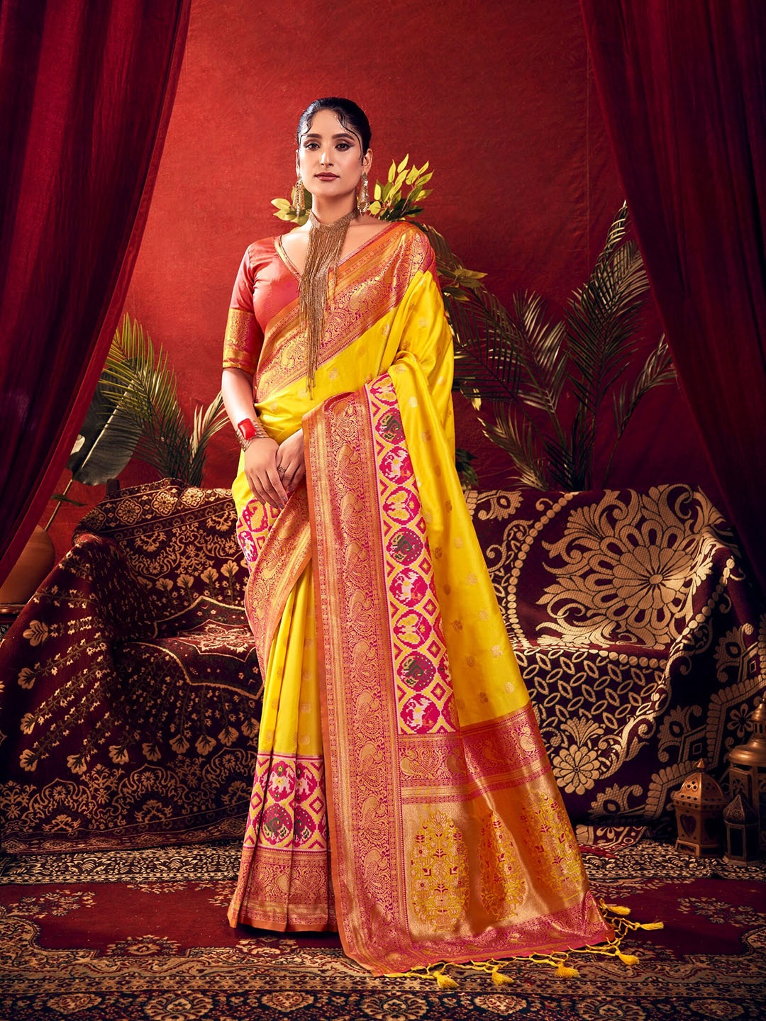 

VISHNU WEAVES Ethnic Motifs Woven Design Zari Pure Silk Paithani Saree, Yellow