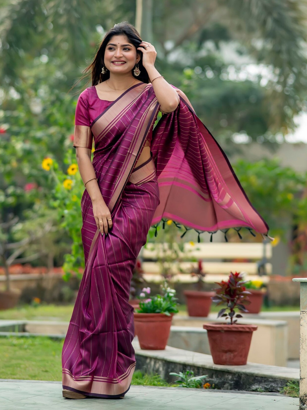 

VISHNU WEAVES Striped Woven Design Zari Bhagalpuri Saree, Magenta
