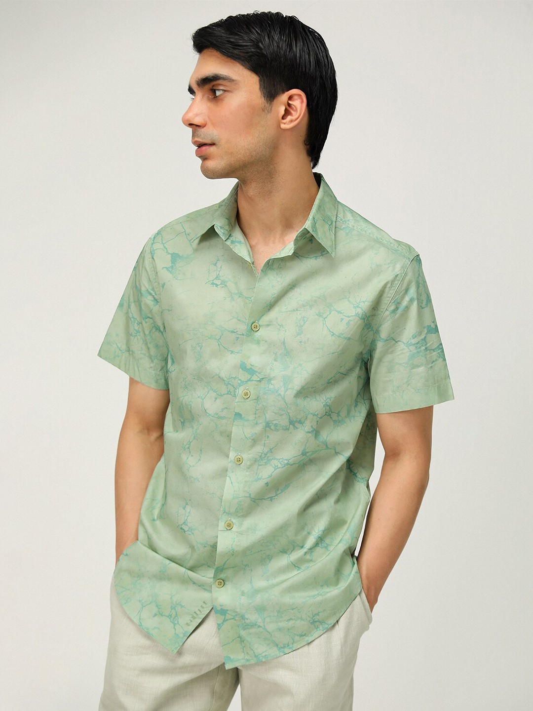 

Andamen Premium Abstract Printed Twill Cotton Casual Shirt, Green