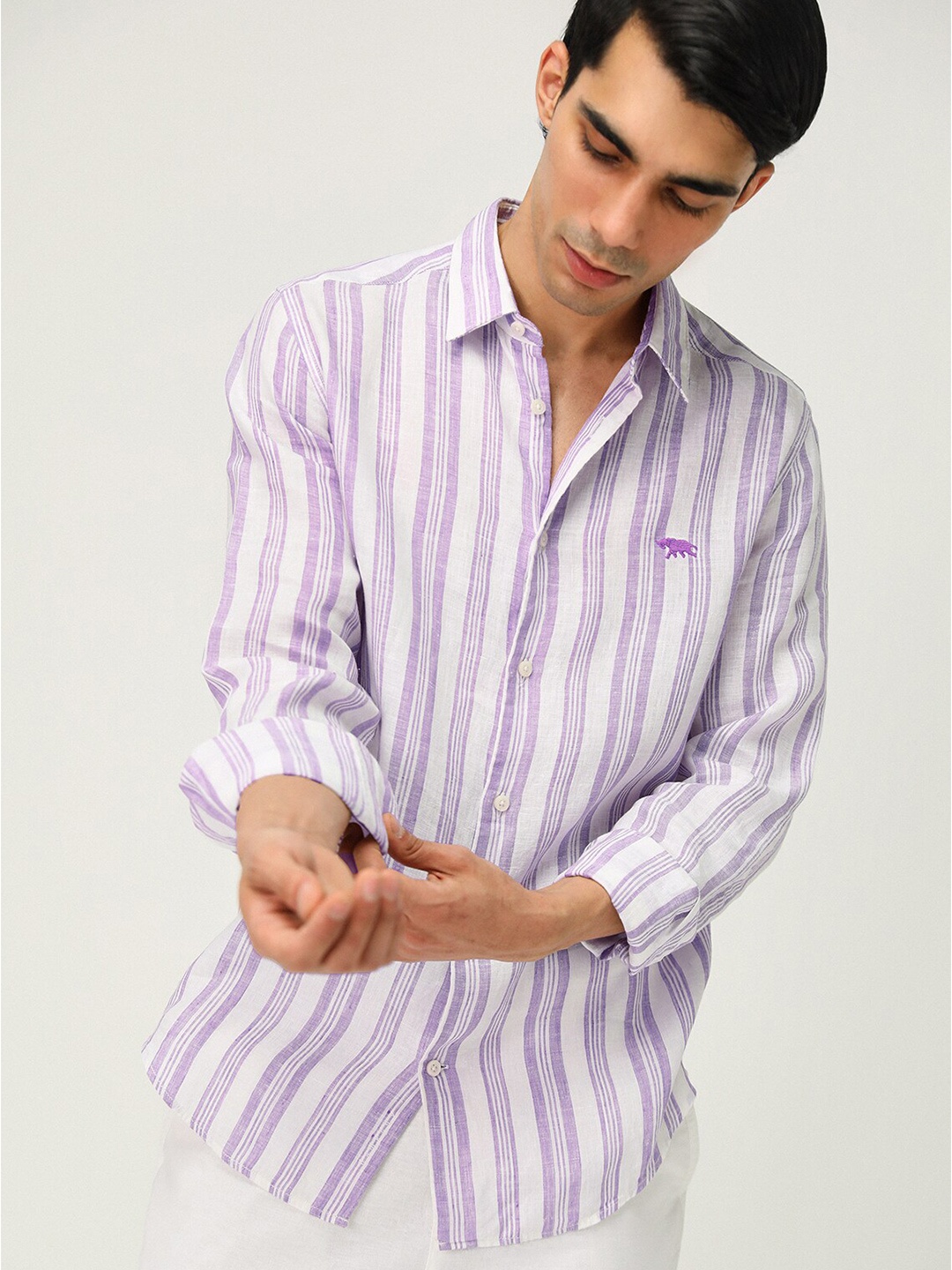 

Andamen Premium Striped Spread Collar Casual Shirt, Violet