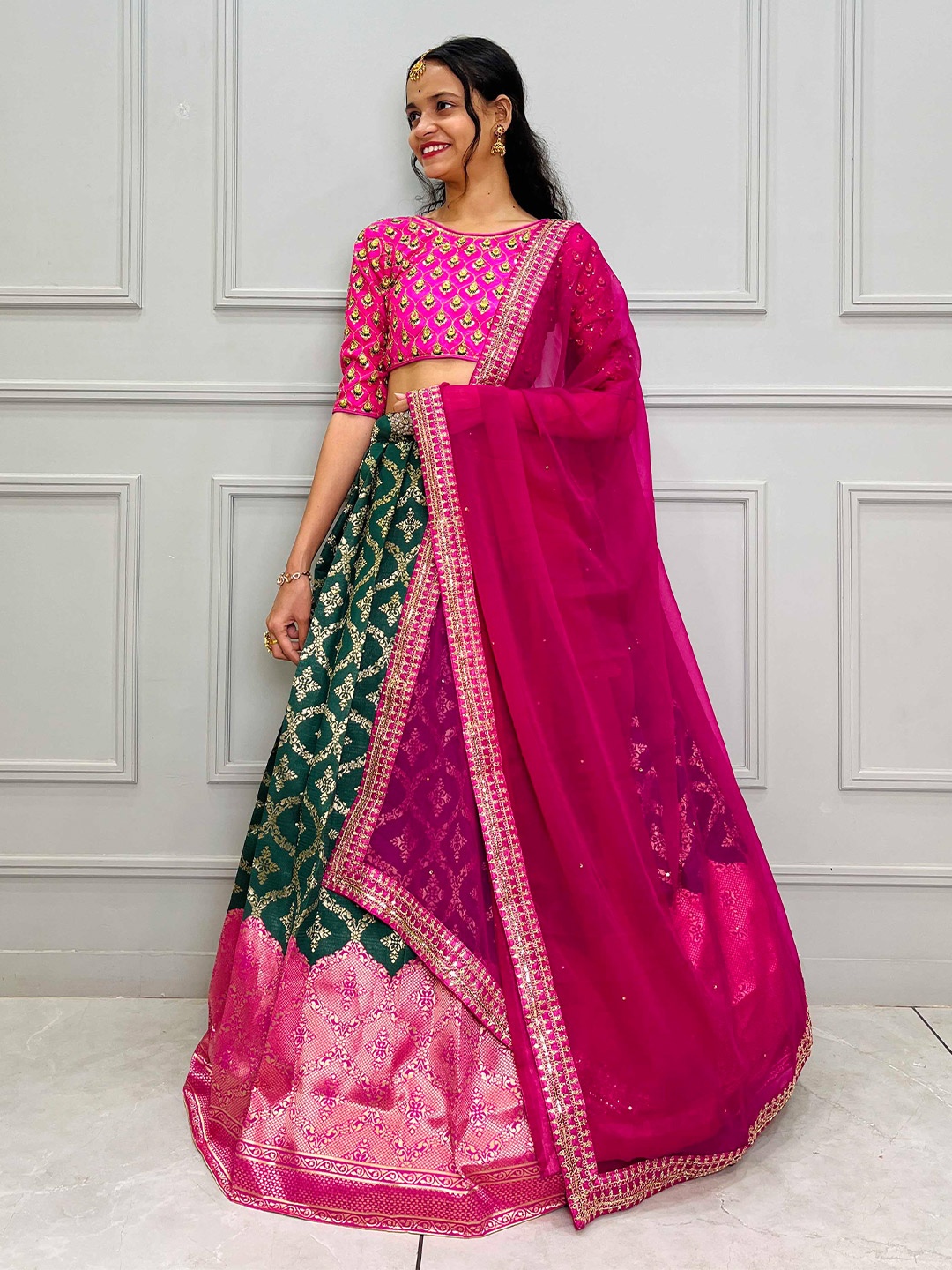 

Fabcartz Embroidered Semi-Stitched Lehenga & Unstitched Blouse With Dupatta, Green