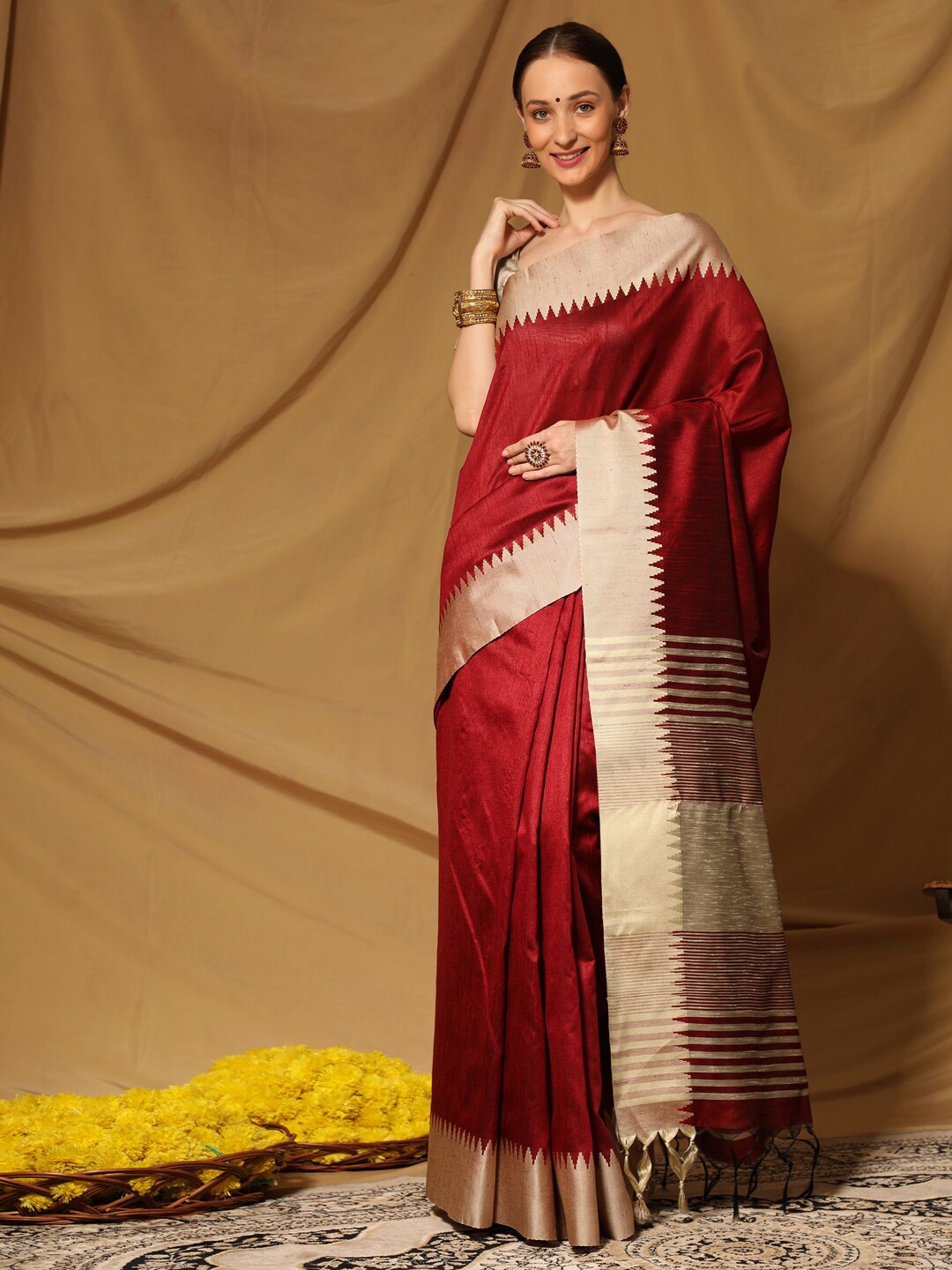 

Siya Fashion Zari Art Silk Bhagalpuri Saree, Maroon