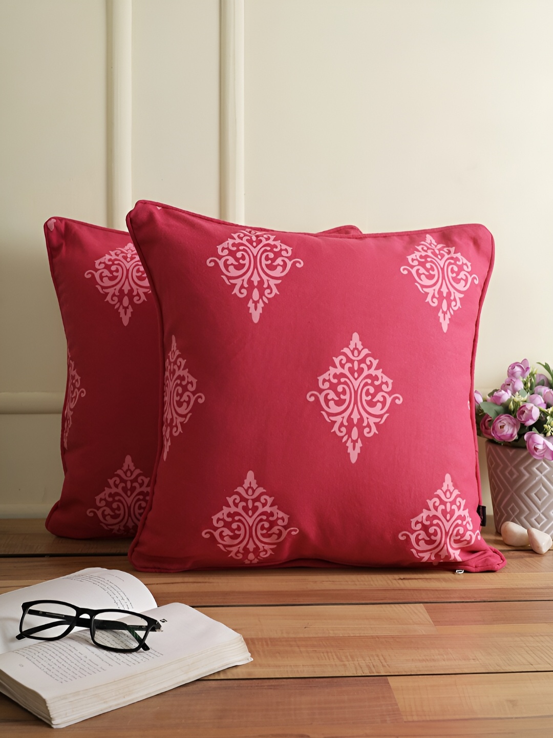 

Aura Pink & White 2Pcs Ethnic Motifs Cotton Square Cushion Covers