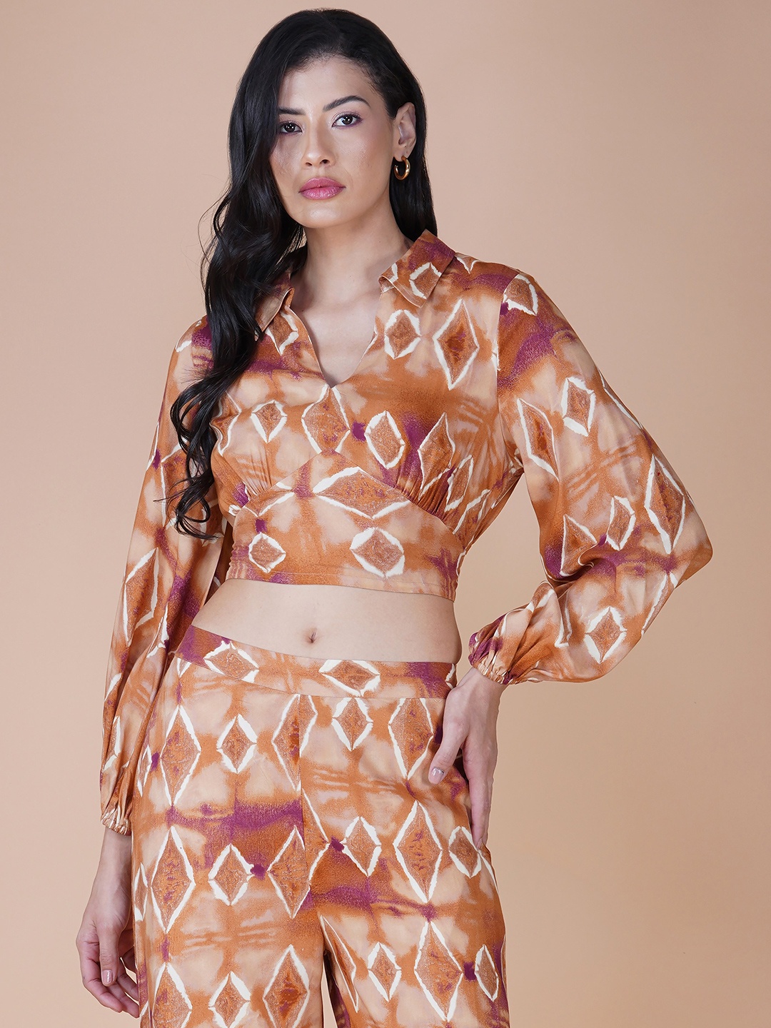 

YELLOW PARROT Printed Shirt Collar Top With Trouser, Brown