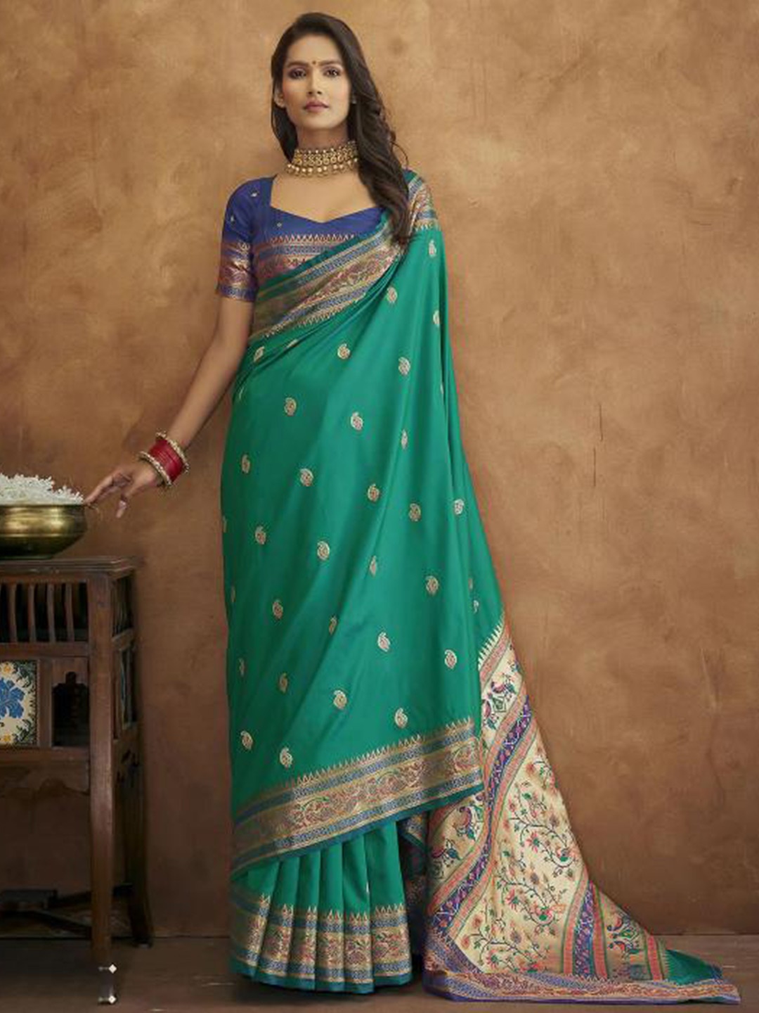 

PATIALAPICKS Ethnic Motifs Woven Design Zari Pure Silk Paithani Saree, Sea green