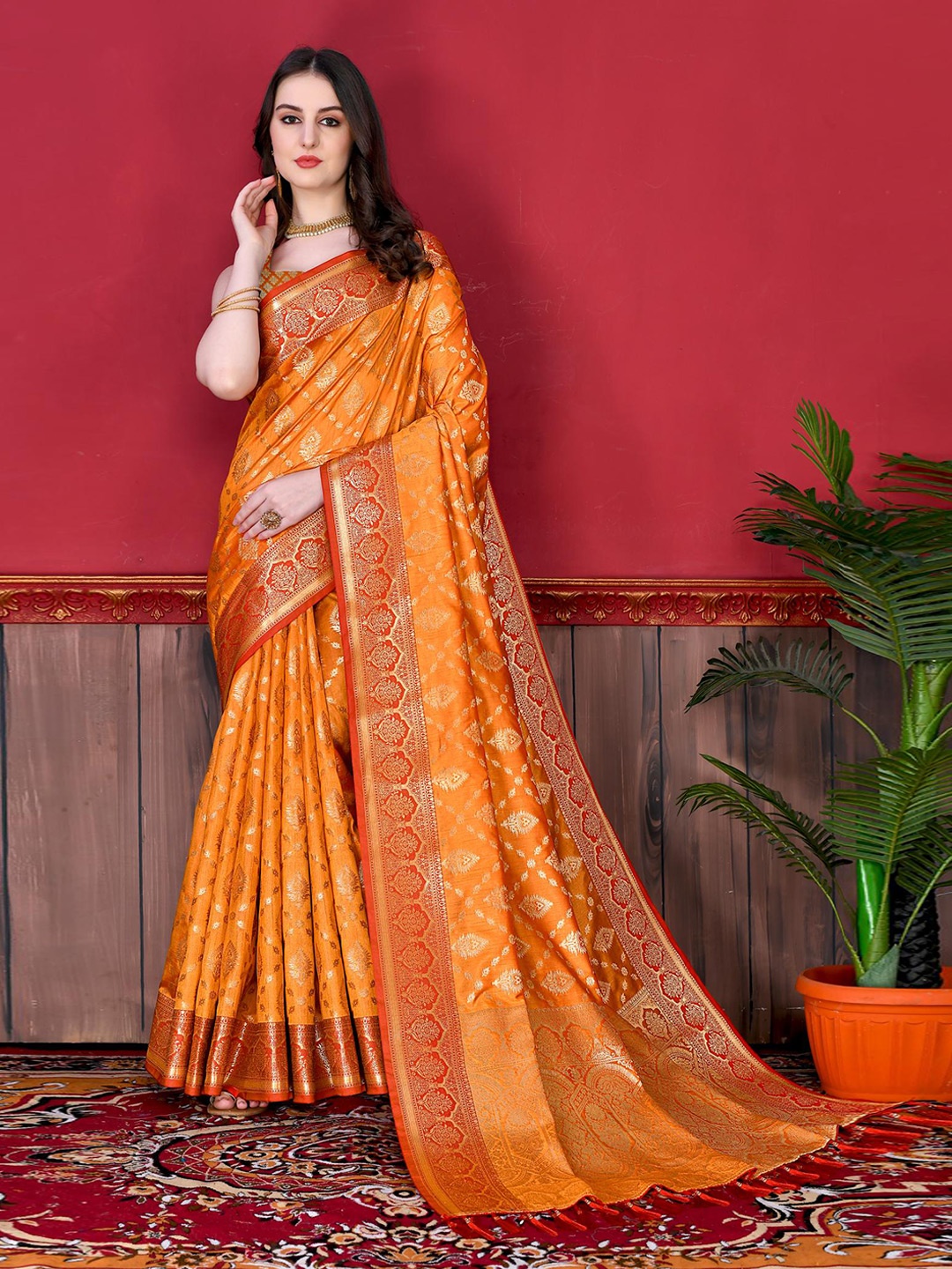 

PATIALAPICKS Ethnic Motifs Woven Design Zari Pure Silk Paithani Saree, Orange