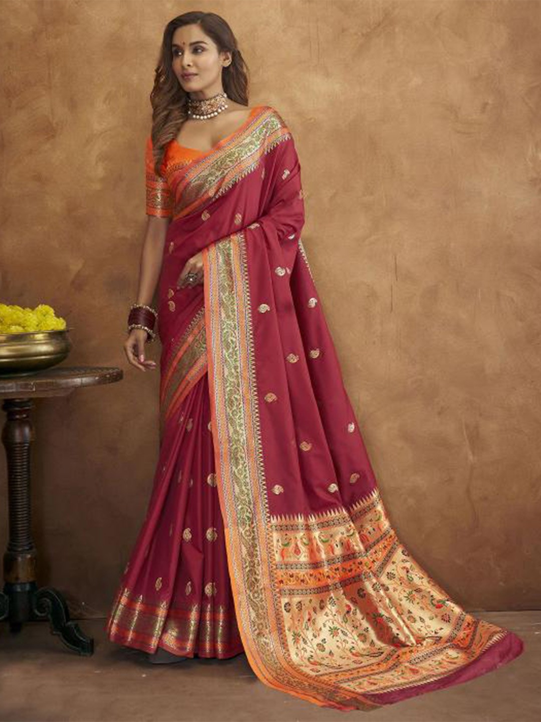

PATIALAPICKS Ethnic Motifs Woven Design Zari Pure Silk Paithani Saree, Red