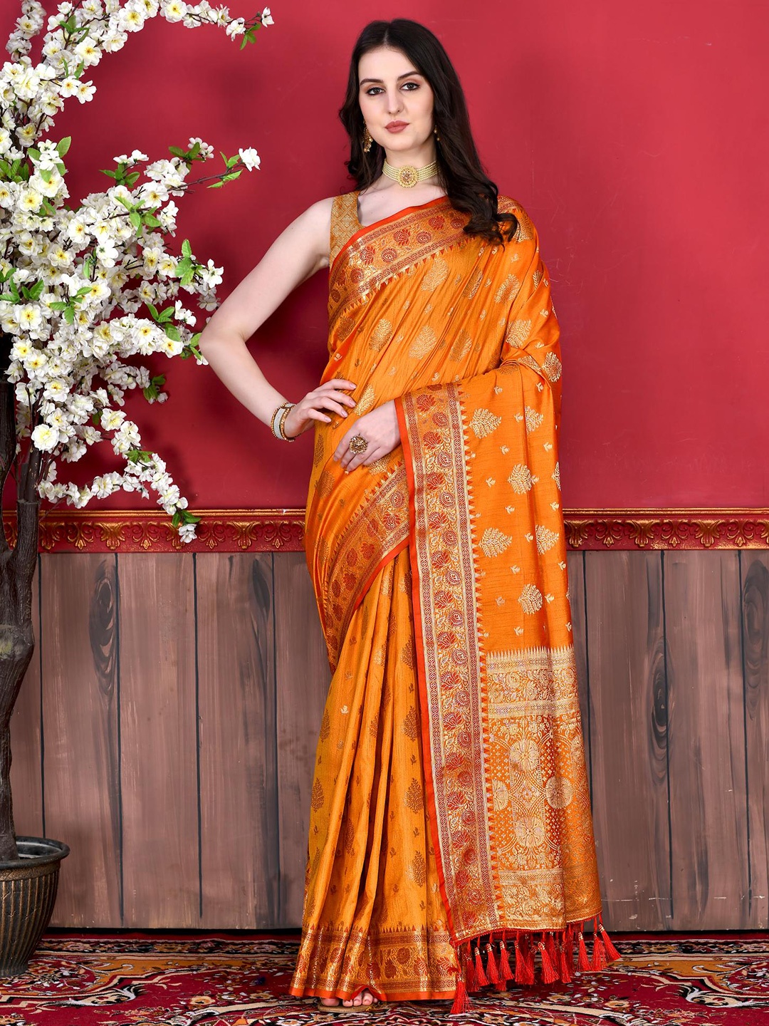 

PATIALAPICKS Ethnic Motifs Woven Design Zari Pure Silk Paithani Saree, Orange