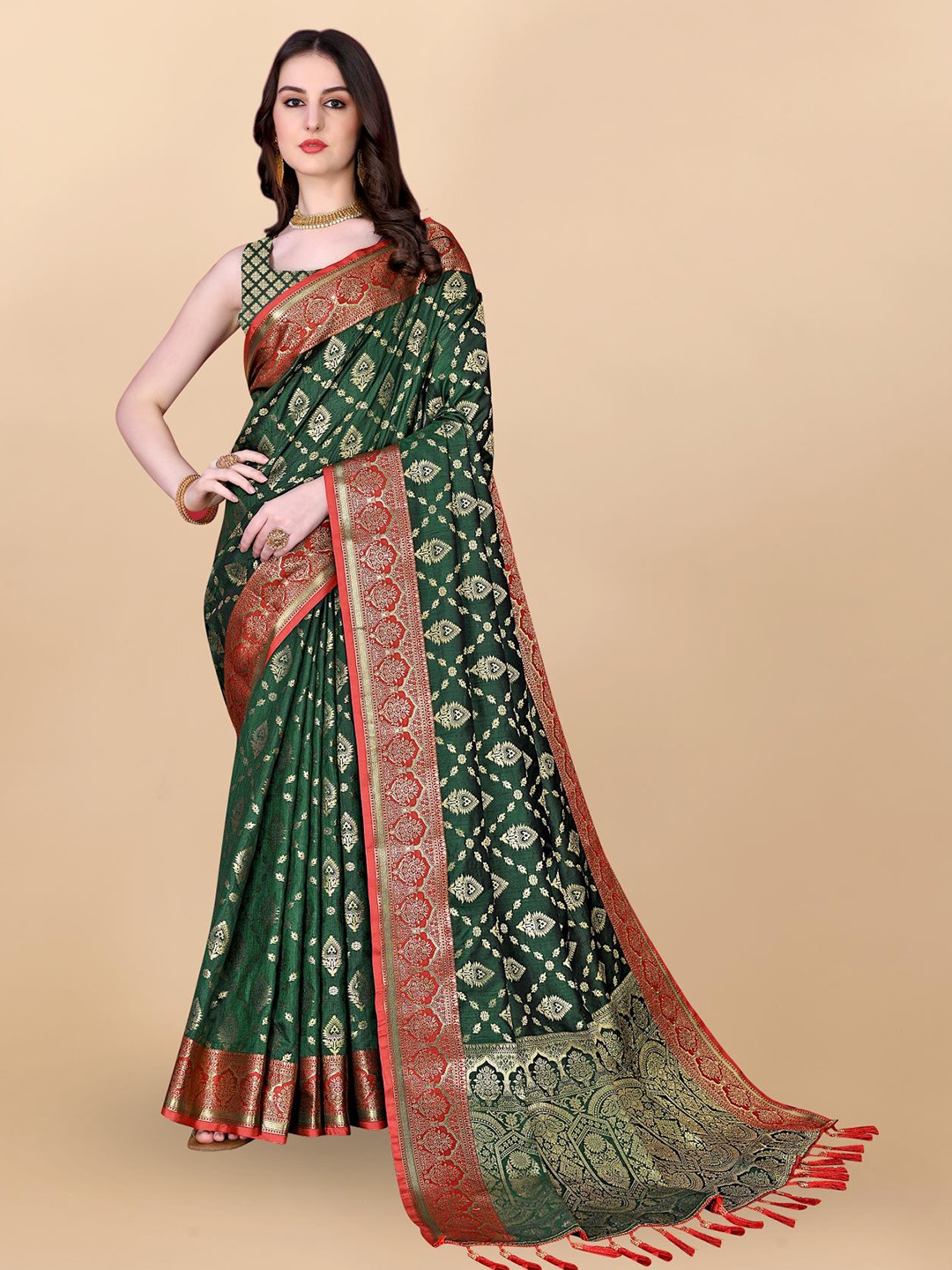 

PATIALAPICKS Woven Design Zari Pure Silk Paithani Saree, Green