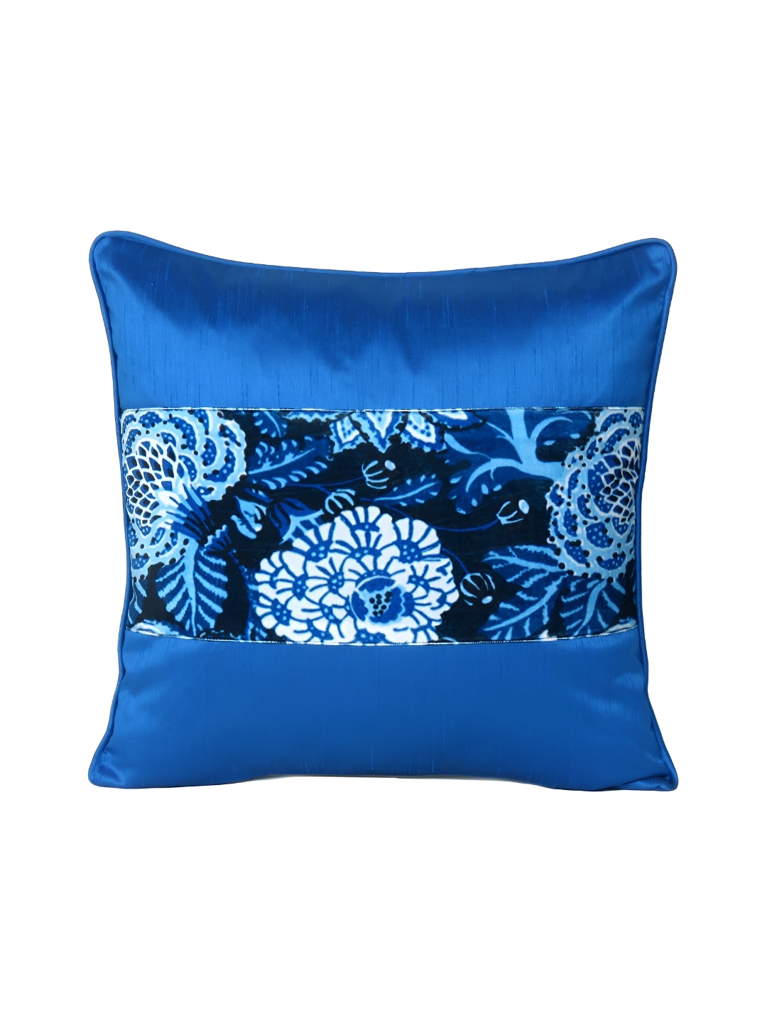 

OUSSUM Blue & Black Floral Velvet Square Cushion Cover