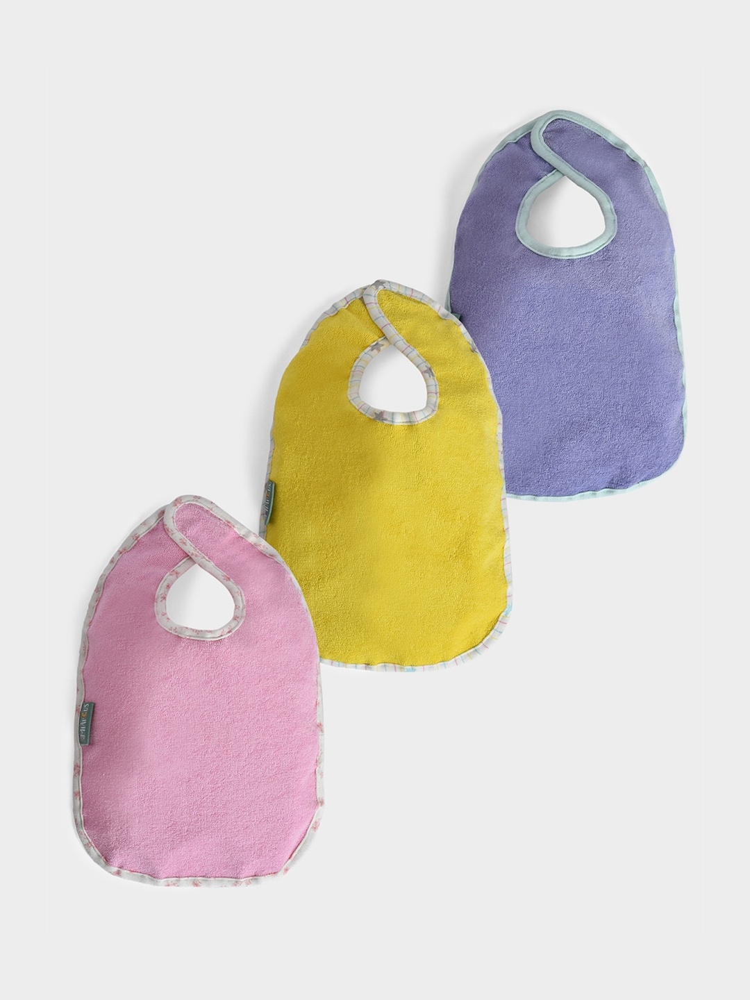 

MiArcus Infants Pack Of 3 Pure Cotton Bibs, Pink