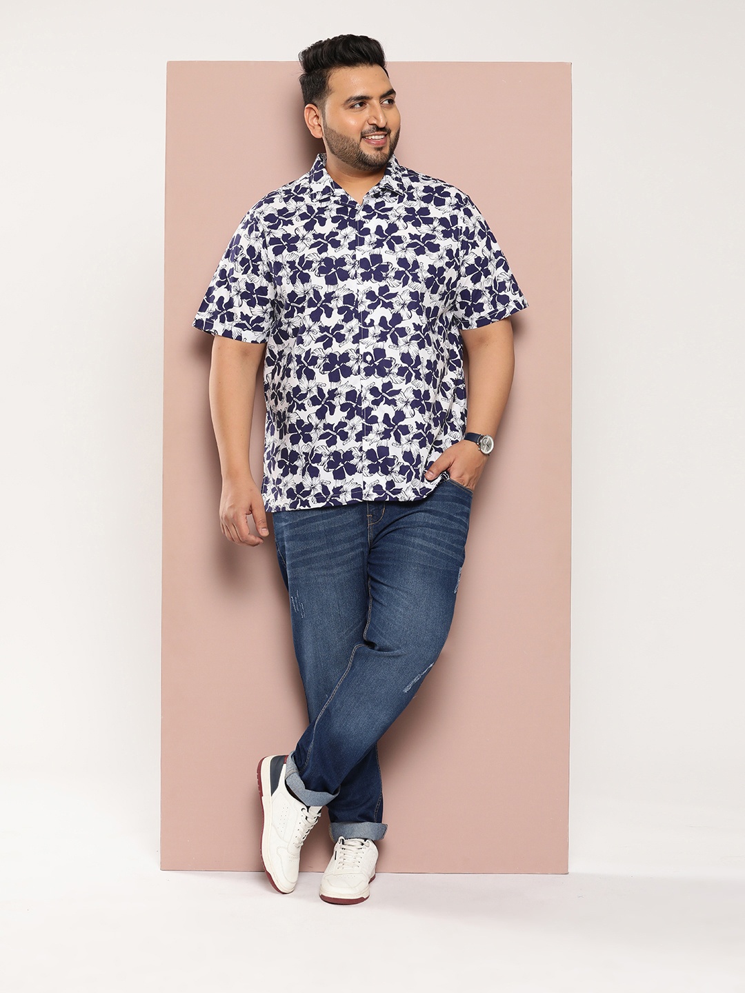 

Sztori Men Plus Size Comfort Floral Printed Pure Cotton Casual Shirt, White