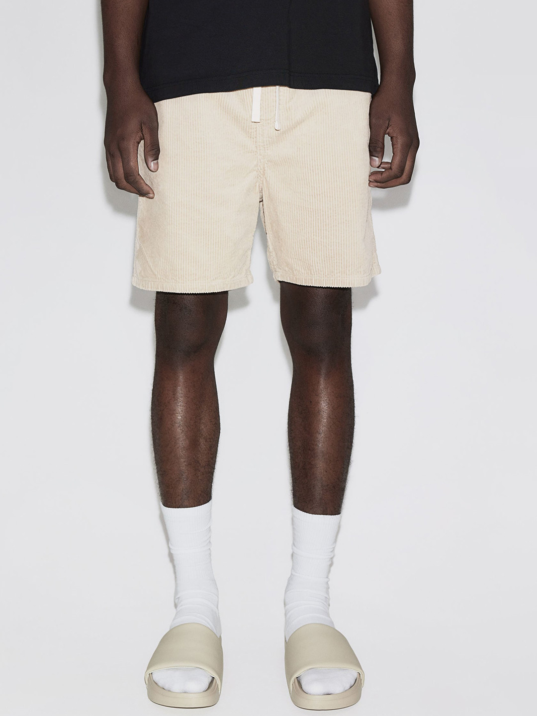 

H&M Men Pure Cotton Regular Fit Corduroy Shorts, Beige