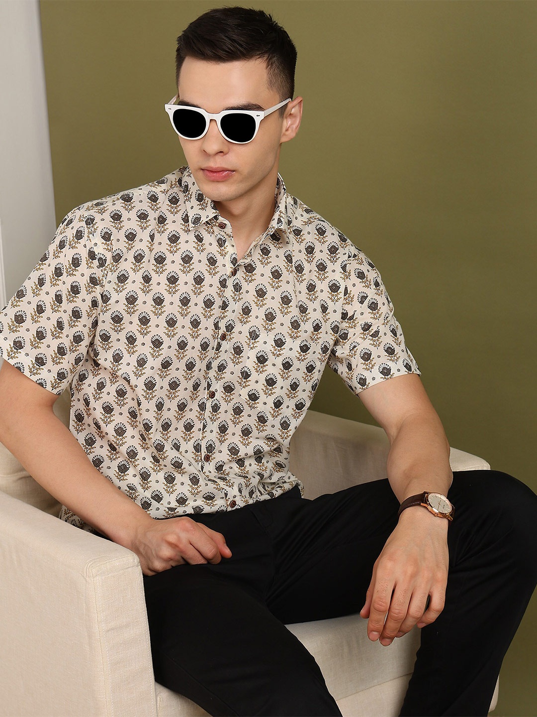 

FUBAR Slim Fit Printed Spread Collar Short Sleeves Cotton Casual Shirt, Cream