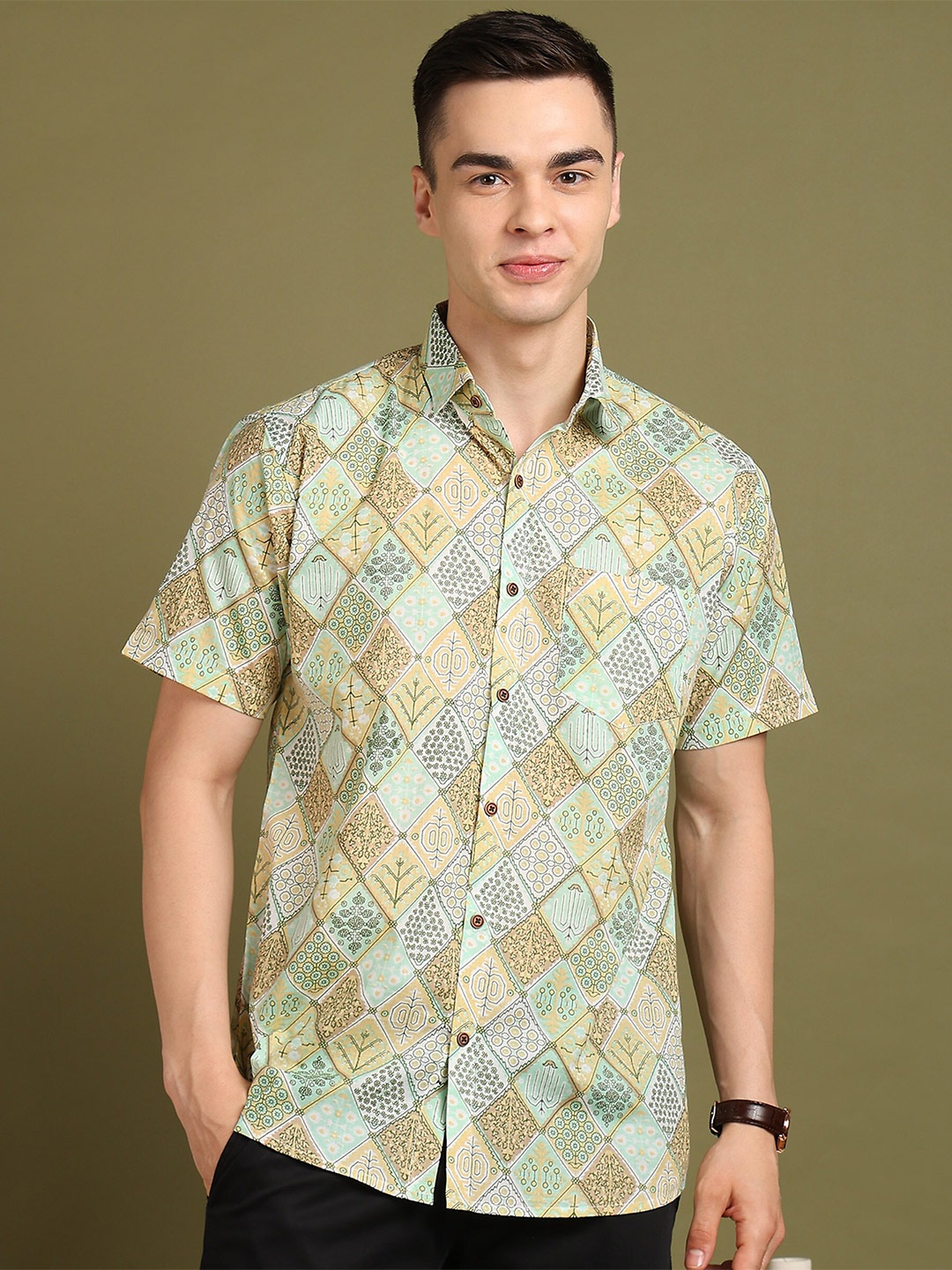 

FUBAR Slim Fit Printed Spread Collar Short Sleeves Cotton Casual Shirt, Green