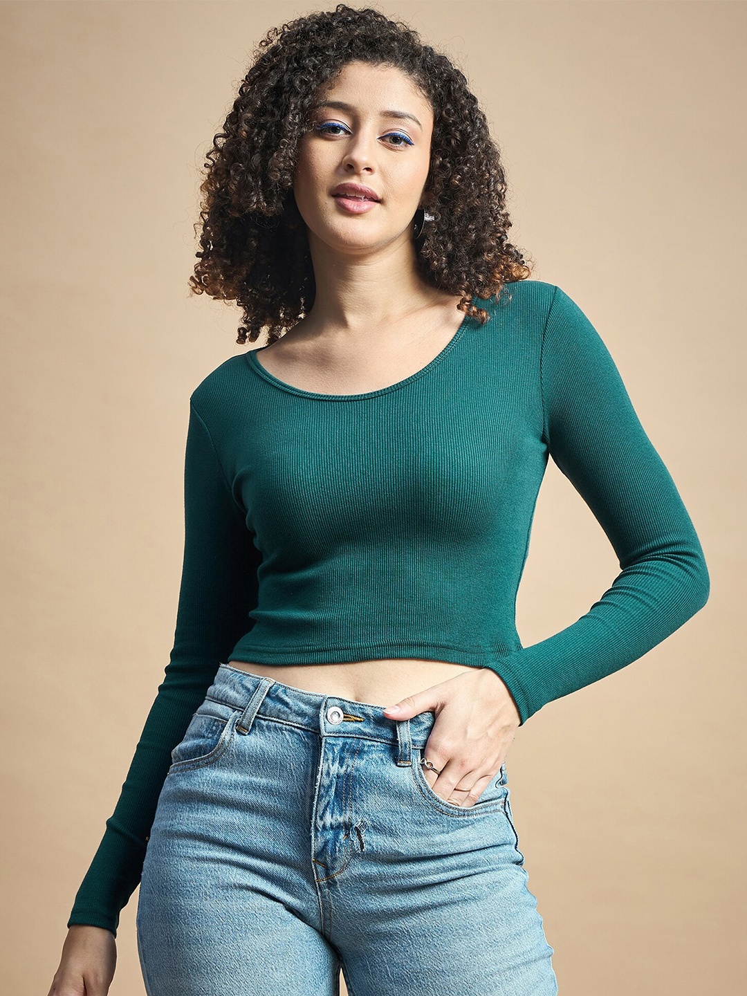 

The Roadster Lifestyle Co. Teal Round Neck Crop Top