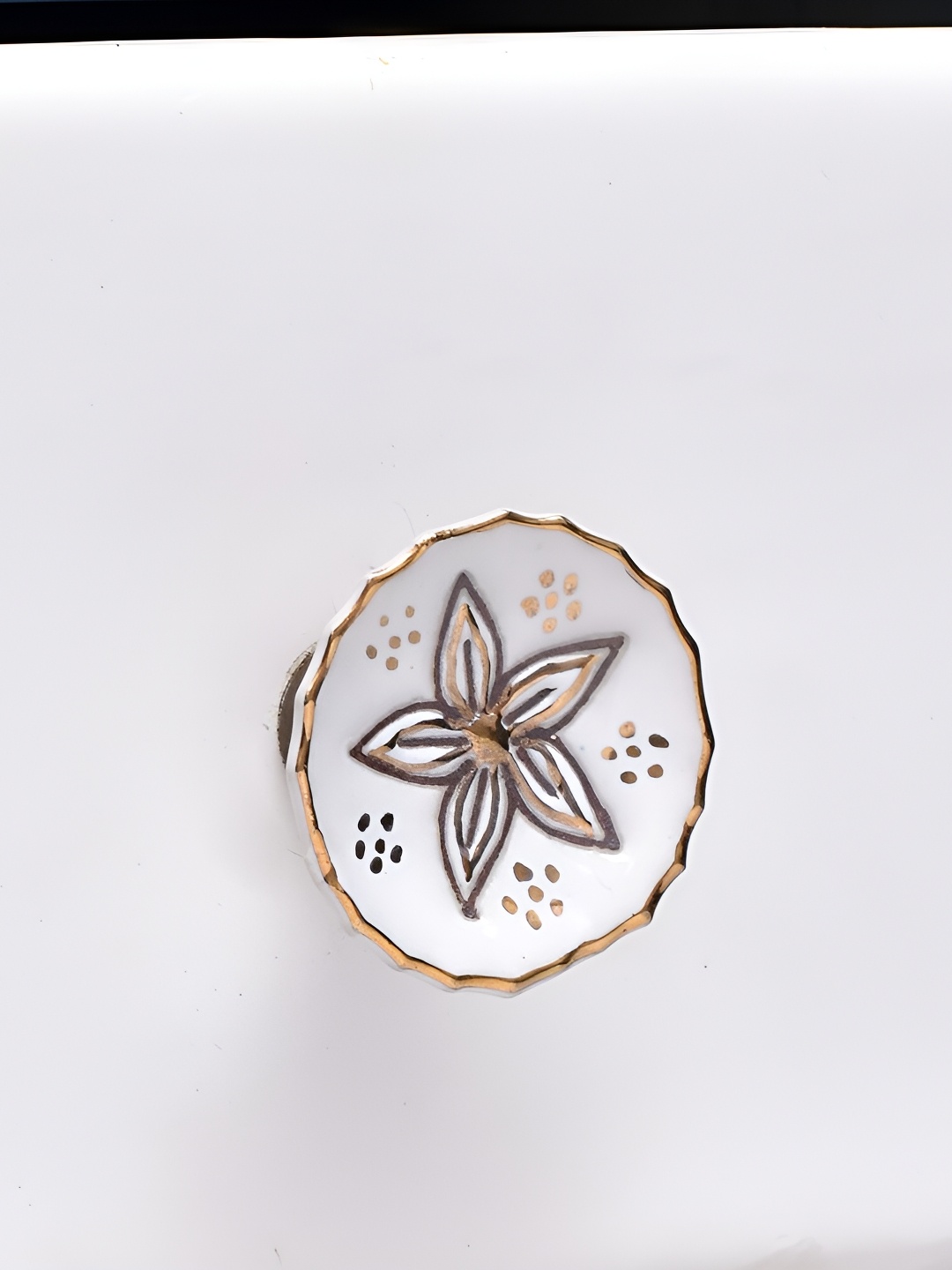 

Indianshelf White Floral Ceramic Kitchen Cabinet Knob