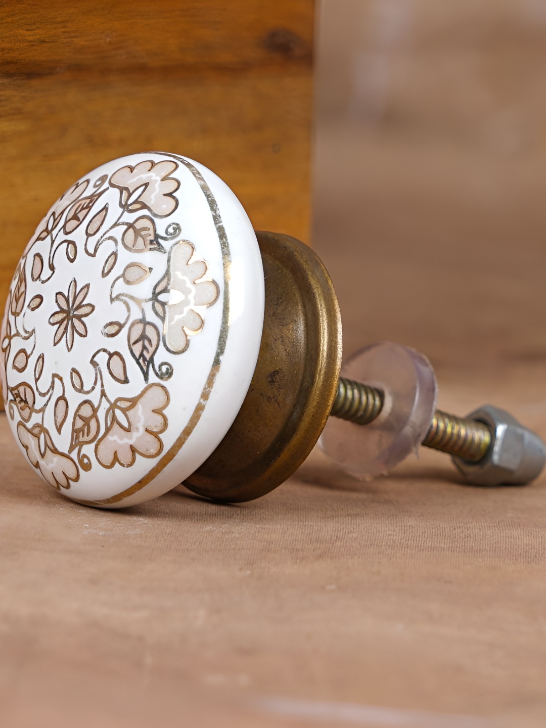 

Indianshelf White & Pink Floral Thick & Rust-Free Cabinet Knob