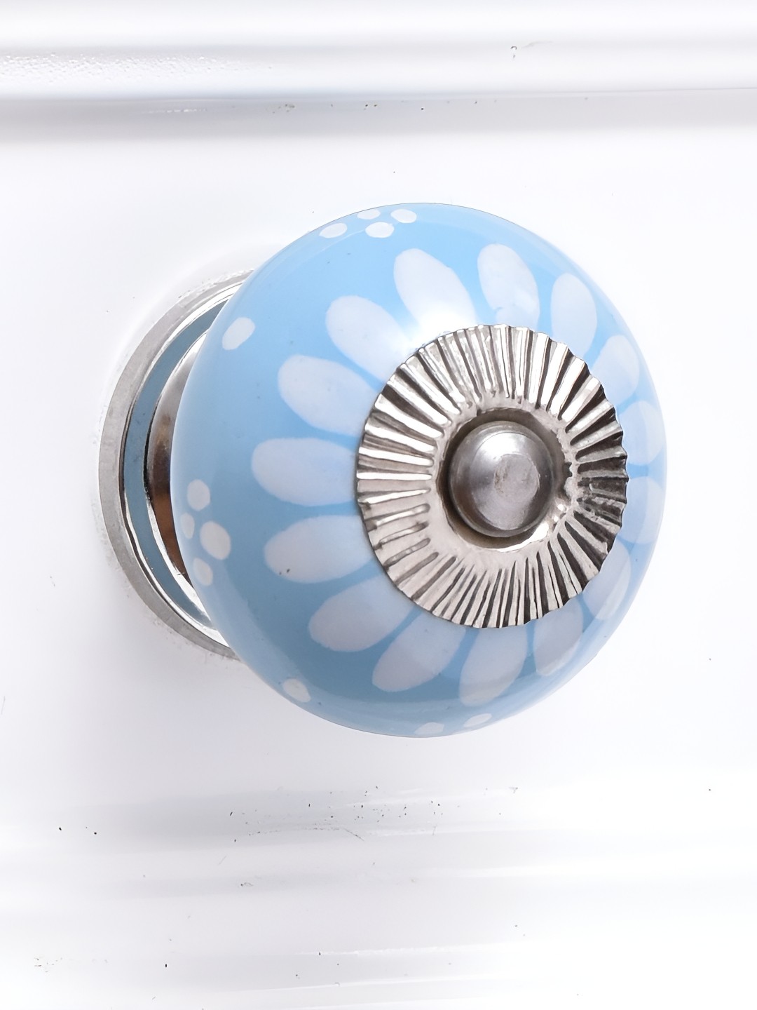

Indianshelf Turquoise Blue Floral Ceramic Thick & Rust-free Drawer Knob