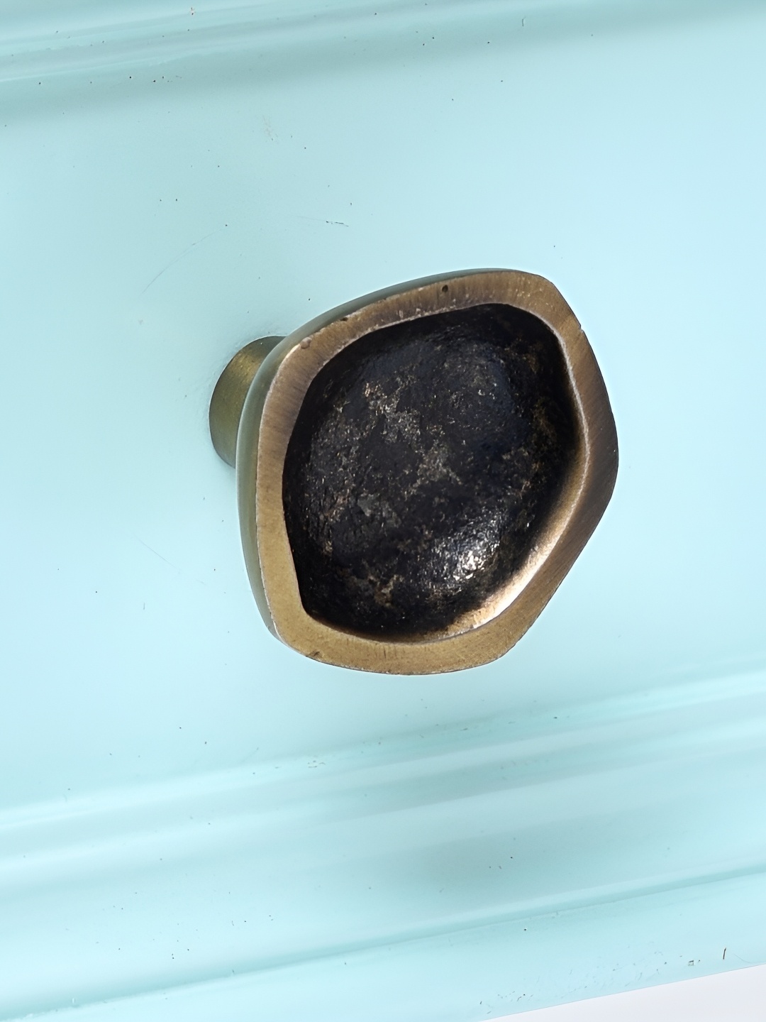 

Indianshelf Black Pentagon Iron Kitchen Cabinet Knob