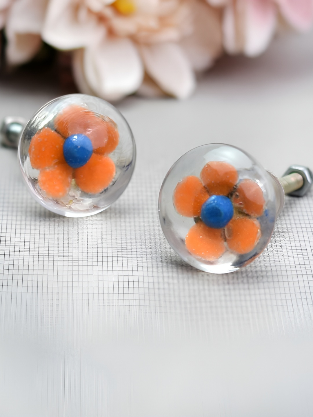 

Indianshelf Orange & Blue Flower Engraved Glass Almirah Knob