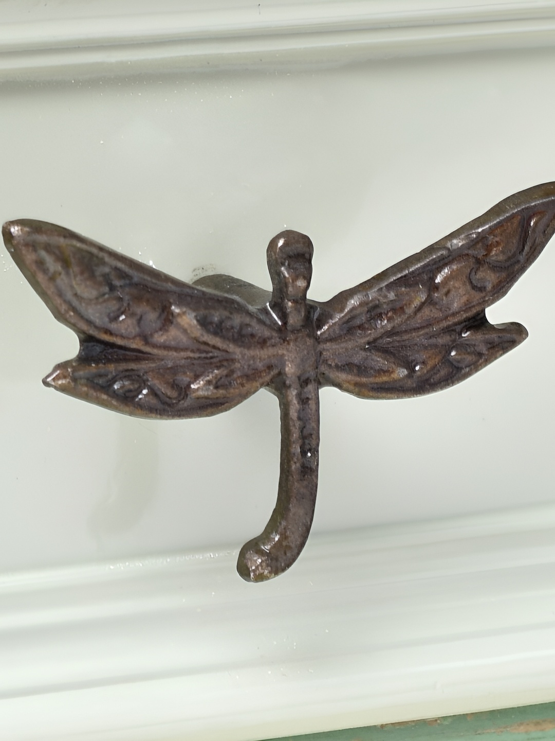

Indianshelf Brown Dragonfly Shaped Cabinet Knob