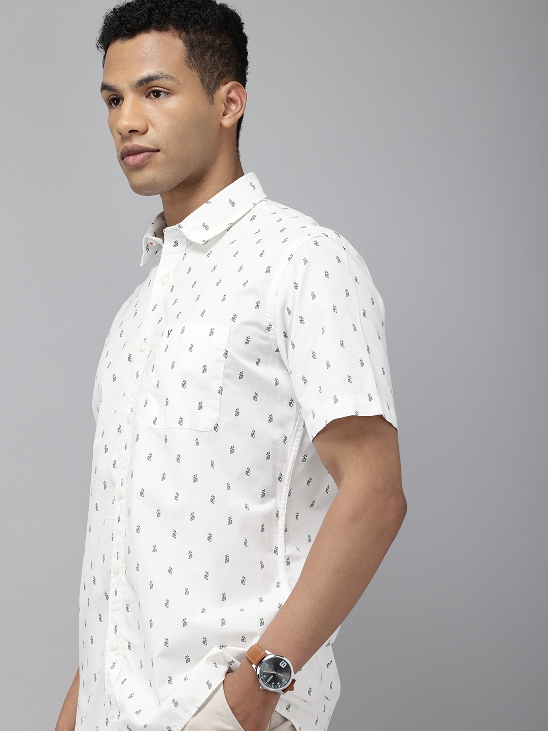 

Van Heusen Sport Slim Fit Geometric Printed Pure Cotton Casual Shirt, White