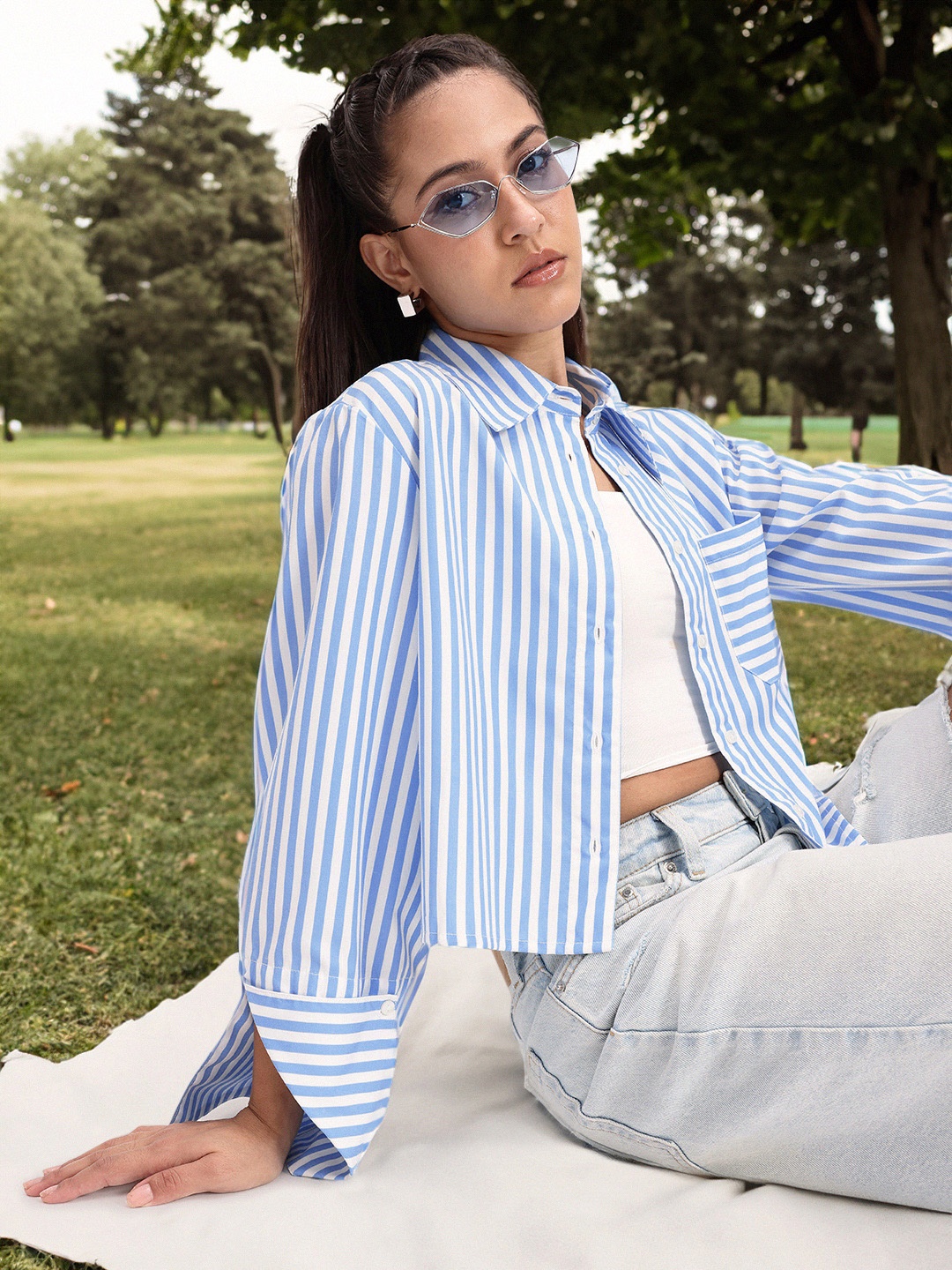 

DressBerry Sleeve for Days Pointy Collar Striped Shirt, White