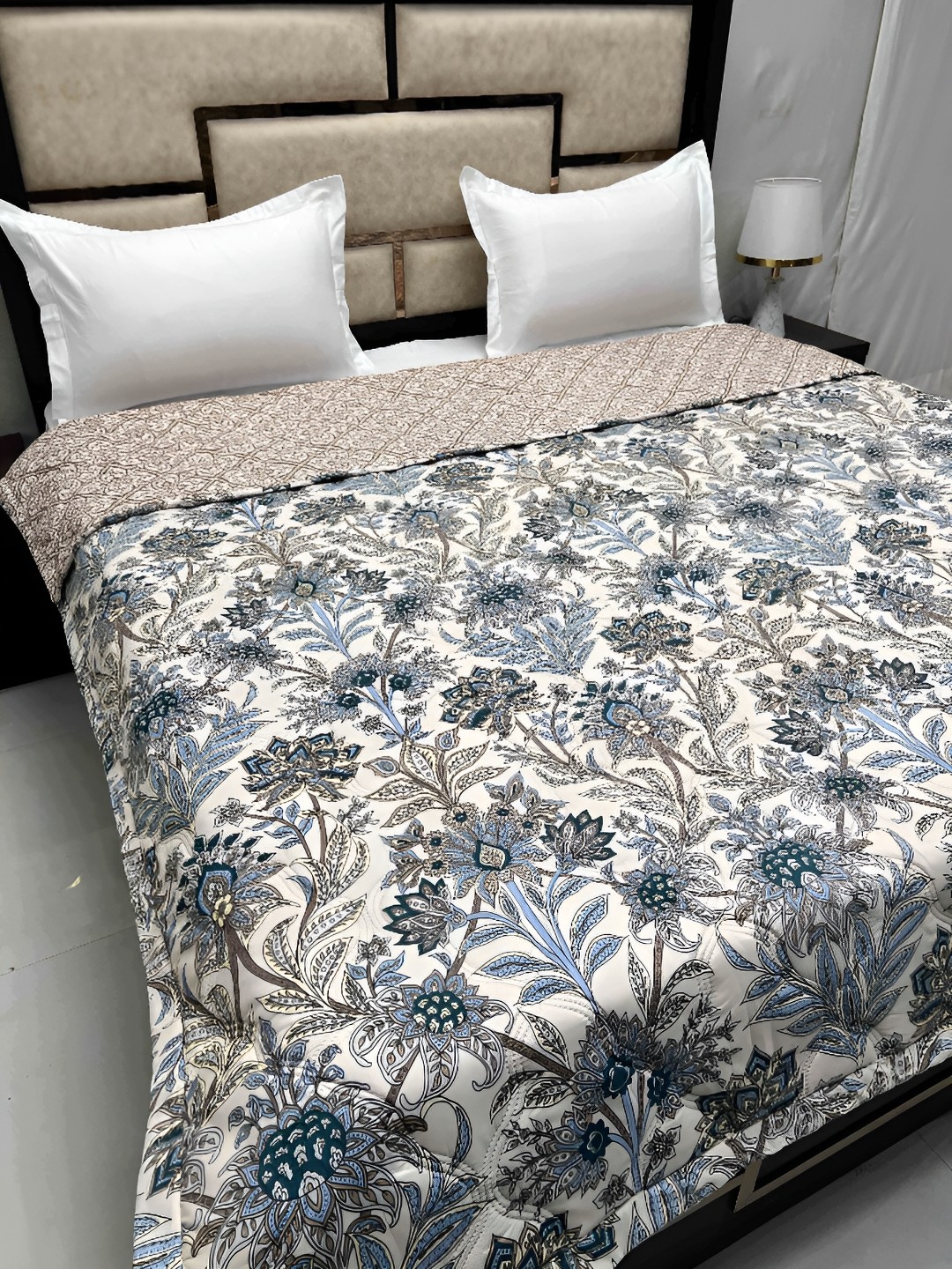 

Pure Decor White & Brown Floral AC Room Double Bed Comforter