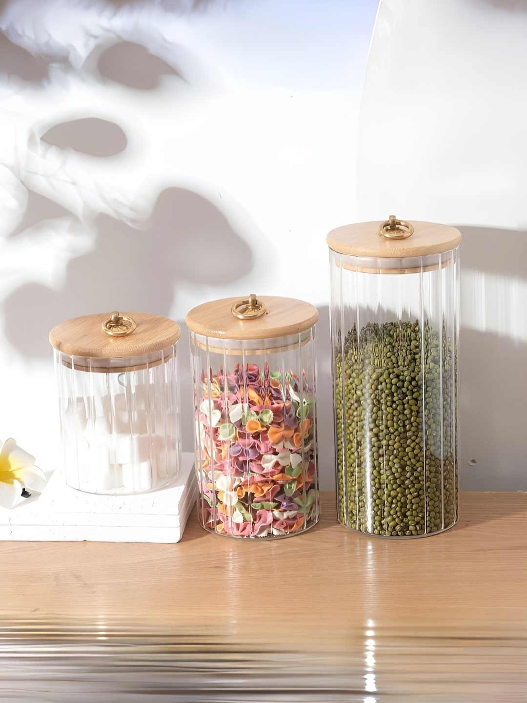 

The Better Home Transparent & Brown 3Pcs Borosilicate Container & Lid 530ml+820 ml+1125 ml