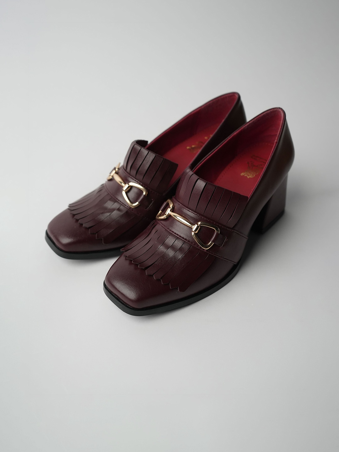 

Theater Round Toe Block Heeled Pumps, Brown