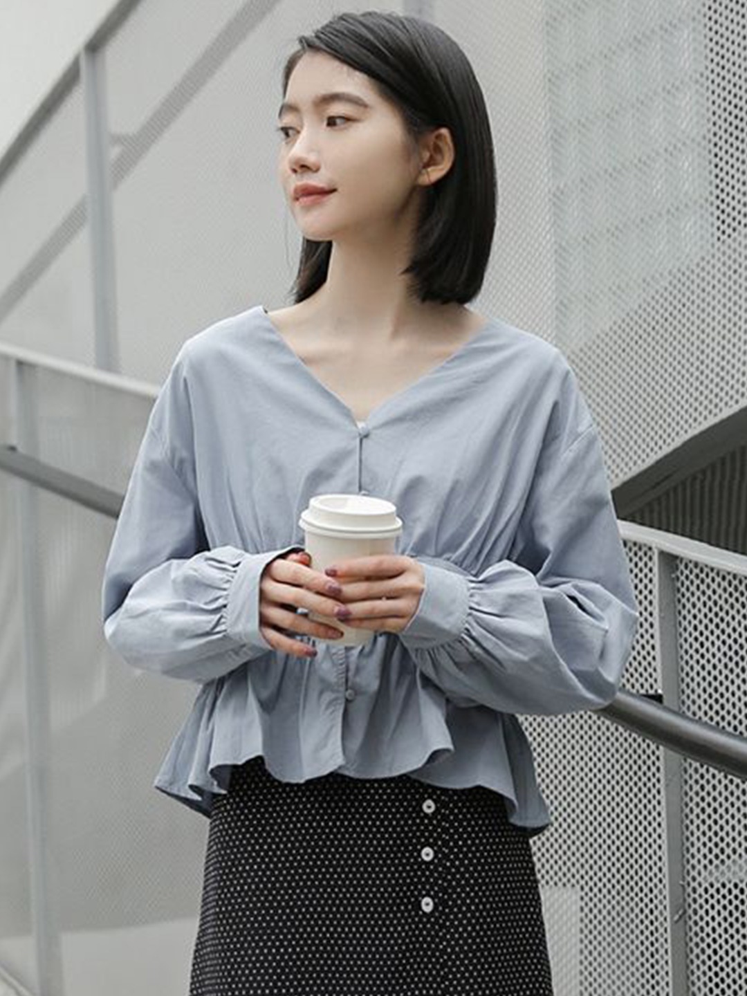 

JC Mode V-Neck Cuffed Sleeves Top, Blue