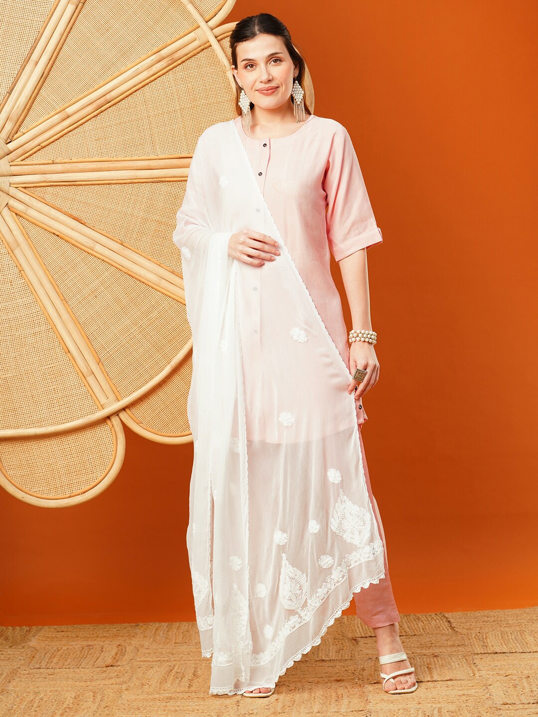 

ADA Ethnic Motifs Embroidered Chiffon Dupatta with Chikankari, White