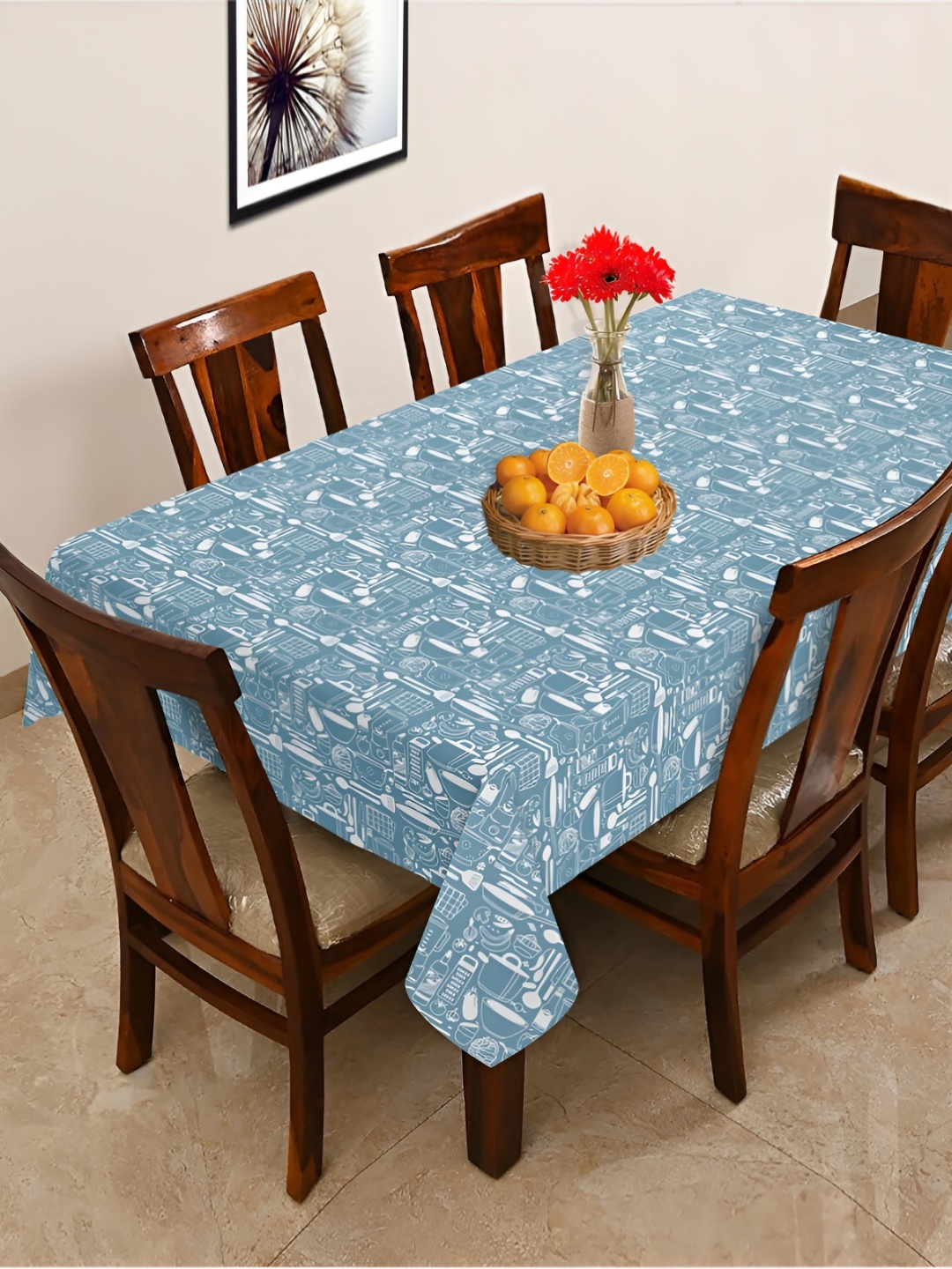 

OASIS Blue & White Cotton 6-Seater Table Cover