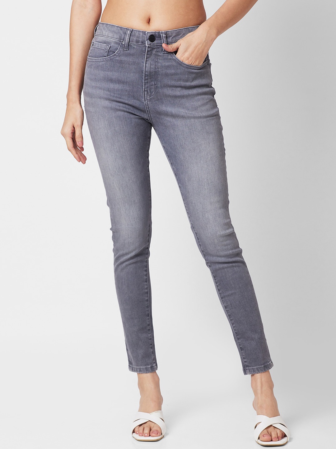 

SPYKAR Women Slim Fit High-Rise Heavy Fade Stretchable Jeans, Grey