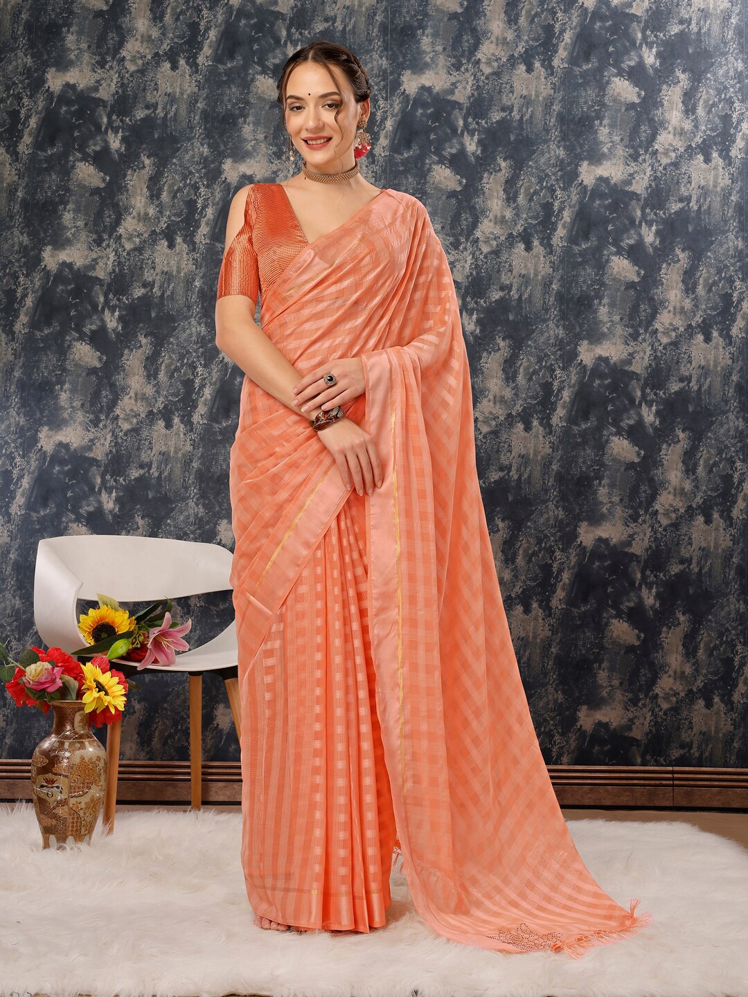 

HERE&NOW Checked Woven Design Pure Chiffon Saree, Peach