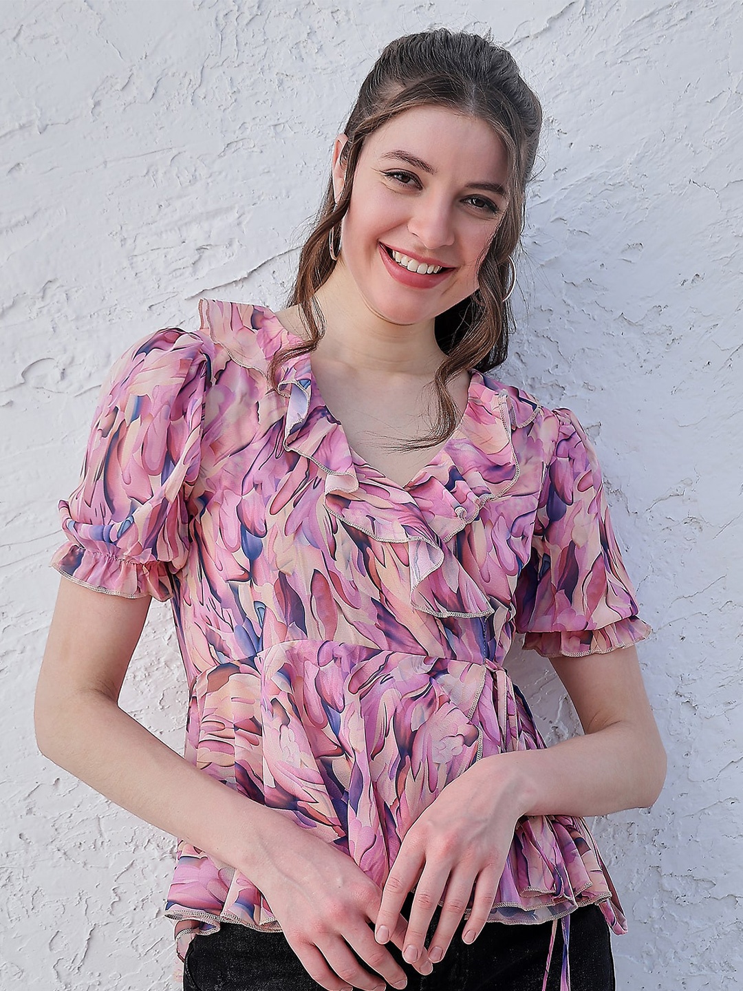 

Athena Lavender Floral Printed V-Neck Puff Sleeves Ruffles Detailed Top