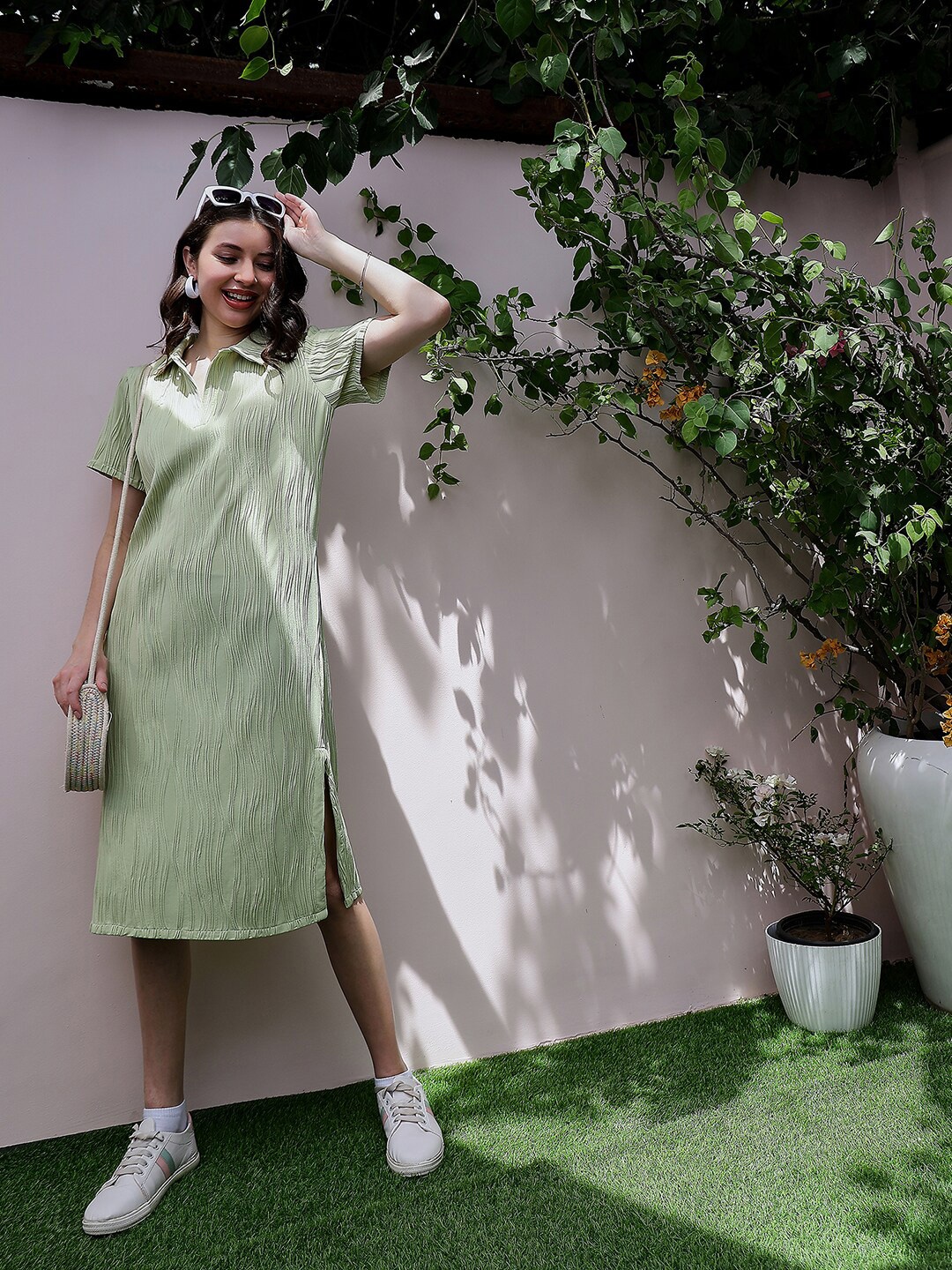 

Athena Green Self Design Short Sleeves Shirt Midi Dress
