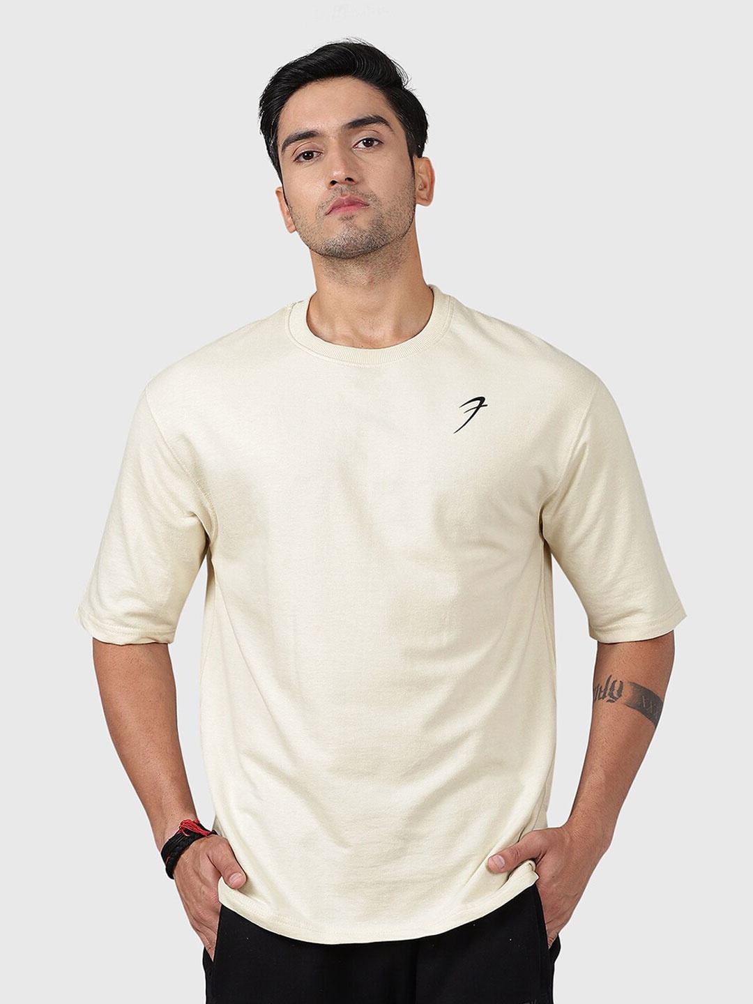 

FUAARK Moisture Wicking Round Neck Long Sleeves Cotton T-shirt, Beige