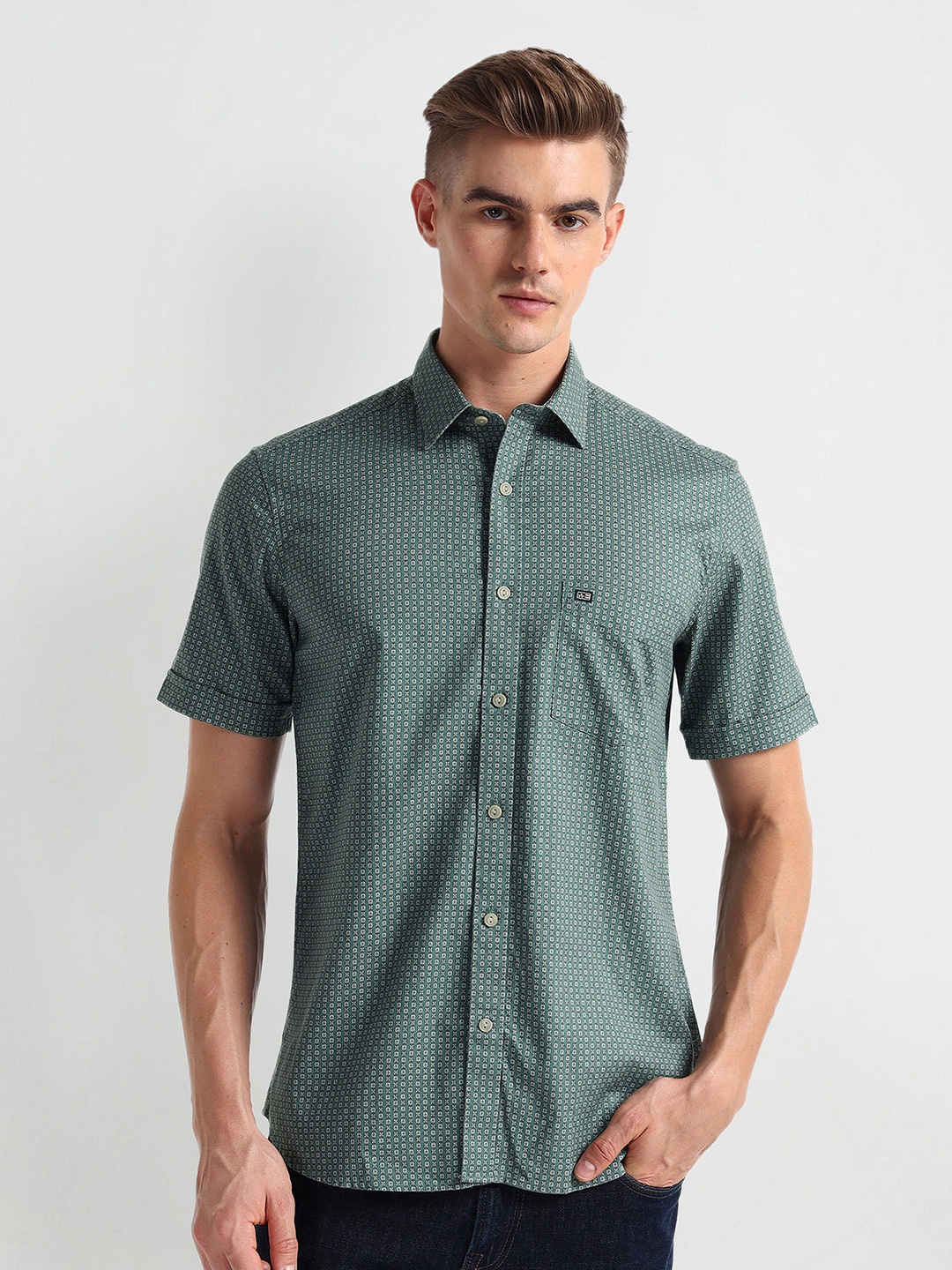 

Arrow Sport Micro Ditsy Printed Pure Cotton Casual Shirt, Green