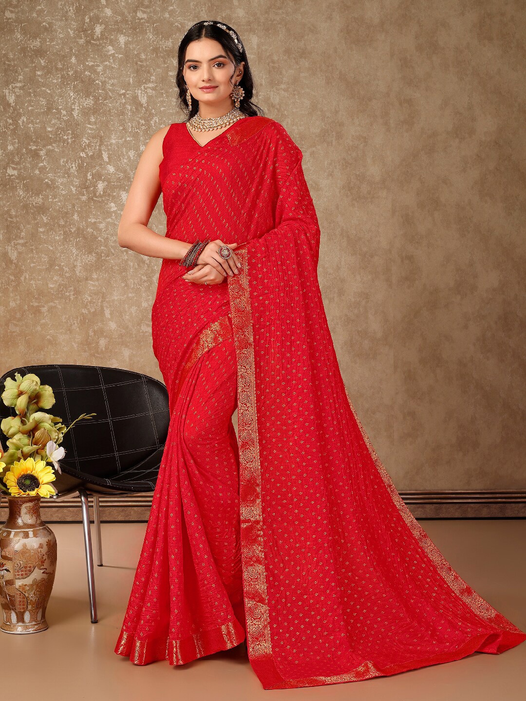 

HERE&NOW Floral Printed Pure Chiffon Saree, Red